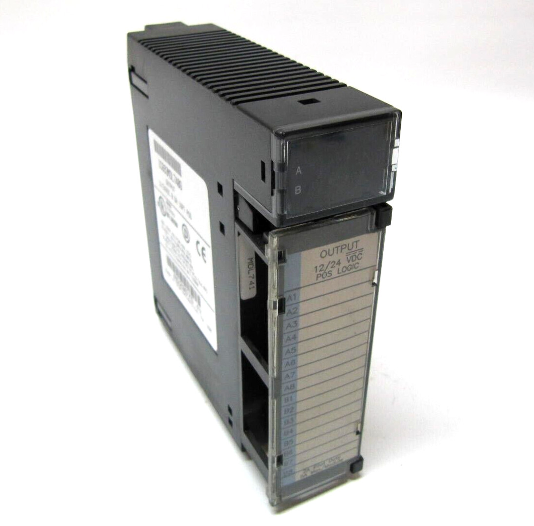 GE Fanuc 12/24VDC 16PT PLC Output Module IC693MDL740G