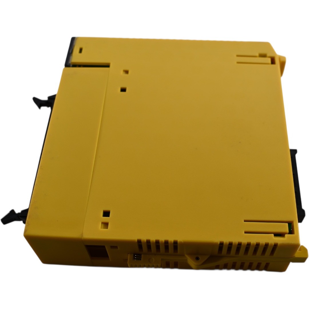 Fanuc A0D32D2 A03B-0807-C167-R 32Pt DC Output Module