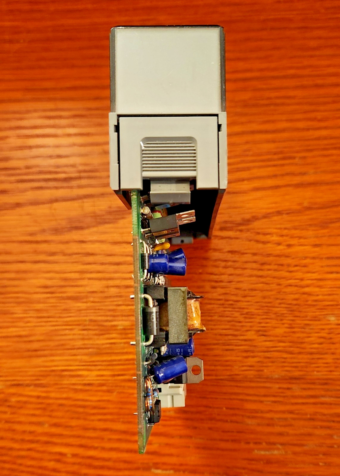 Allen-Bradley 1746-NO4V /A SLC 500 4-Channel Analog Voltage Output Module