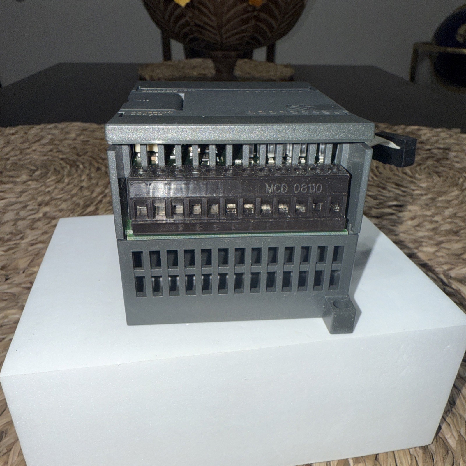 Siemens SIMATIC S7 EM231 6ES7 231-0HC22-0XA0 Analog Input Module AI4 12-Bit