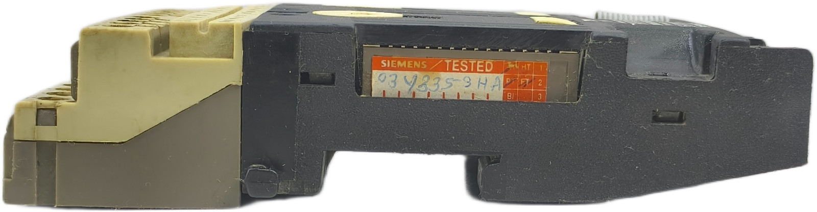 Siemens SIMATIC S5 6ES5700-8MA11 PLC Input Output Bus Module