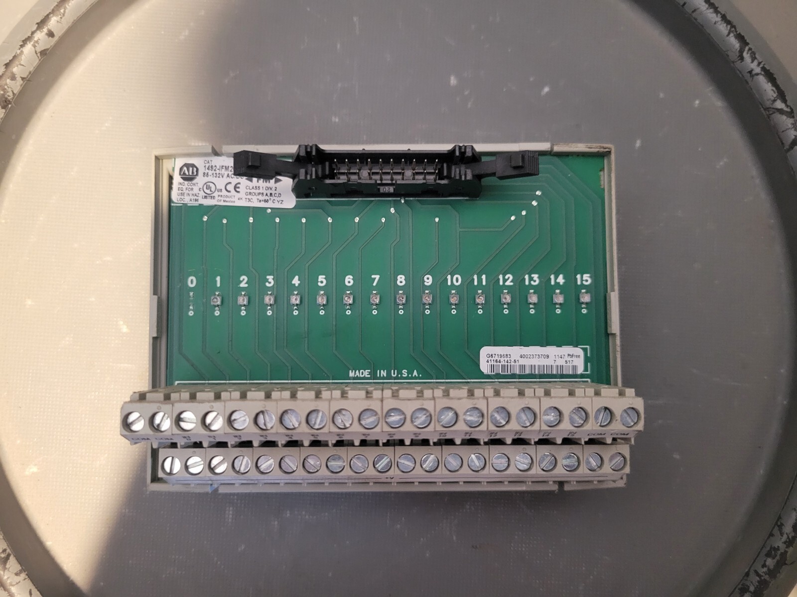 Allen Bradley Interface Module, Series A, 1492-IRM20D120A-2