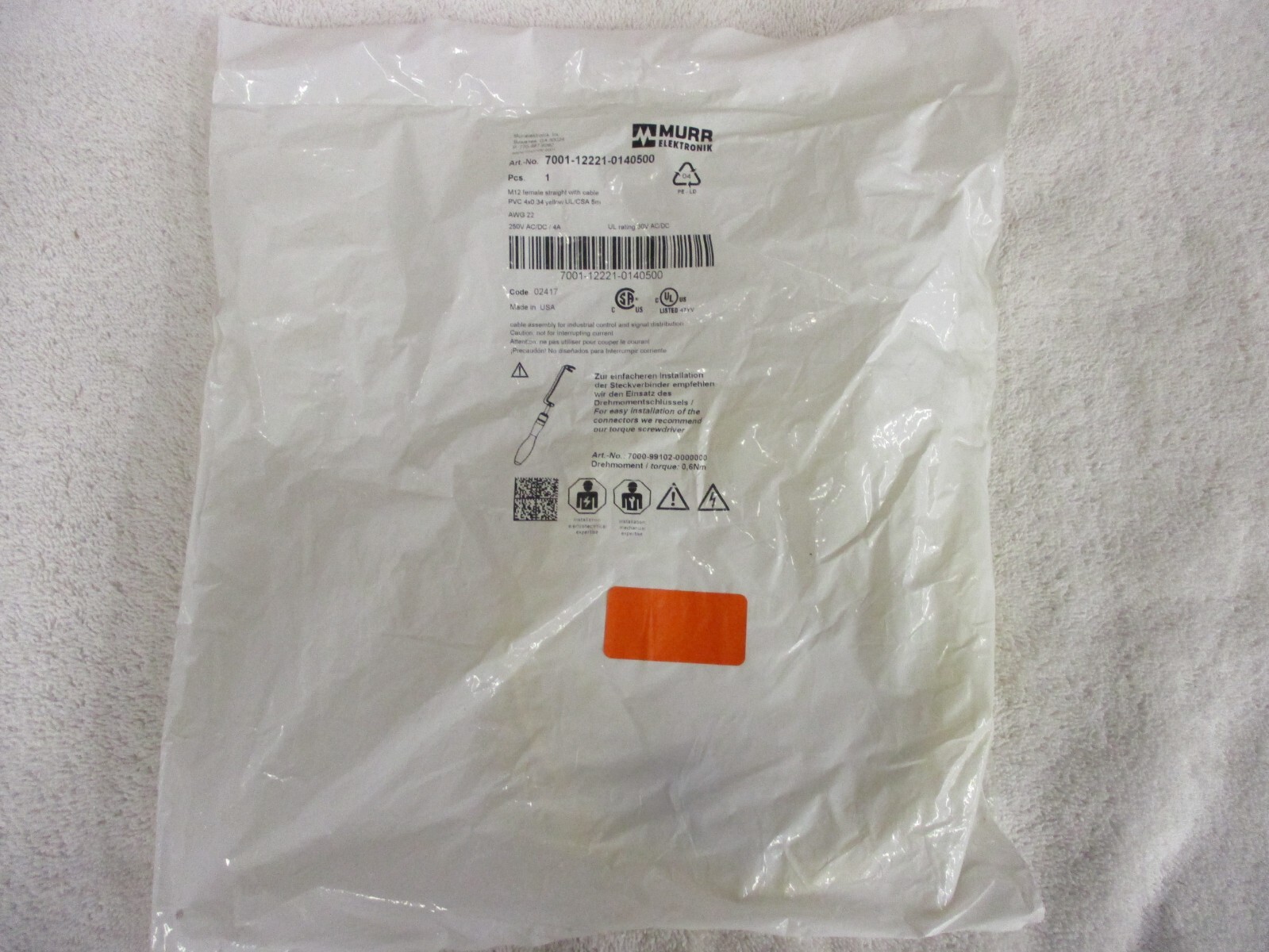 NEW MURR Elektronik M12 Female Straight w/Cable 7001-12221-0140500