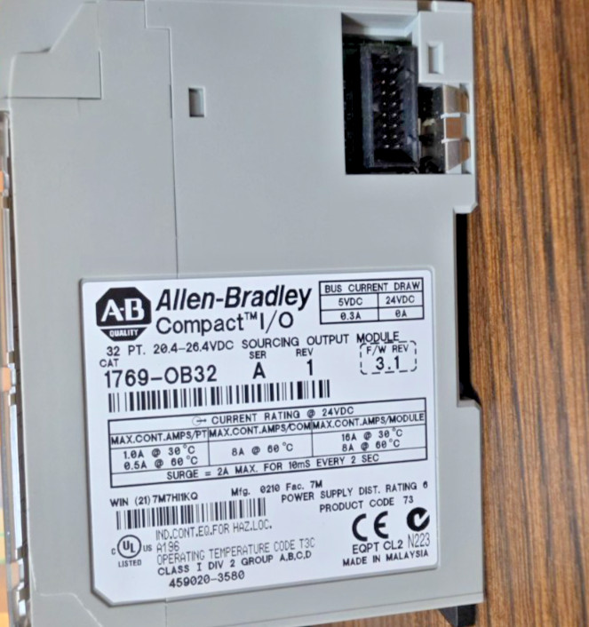 1769-OB32 1PC SER A CompactLogix 32 Pt 24VDC D/O Module 1769-OB32