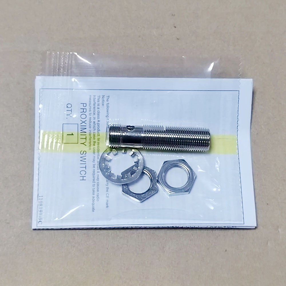New Omron E2A-M12KS04-M1-B1 M12KS04-M1-B2 E2A-M12KS04-M3-B1 E2A-M12KS04-M3-B2