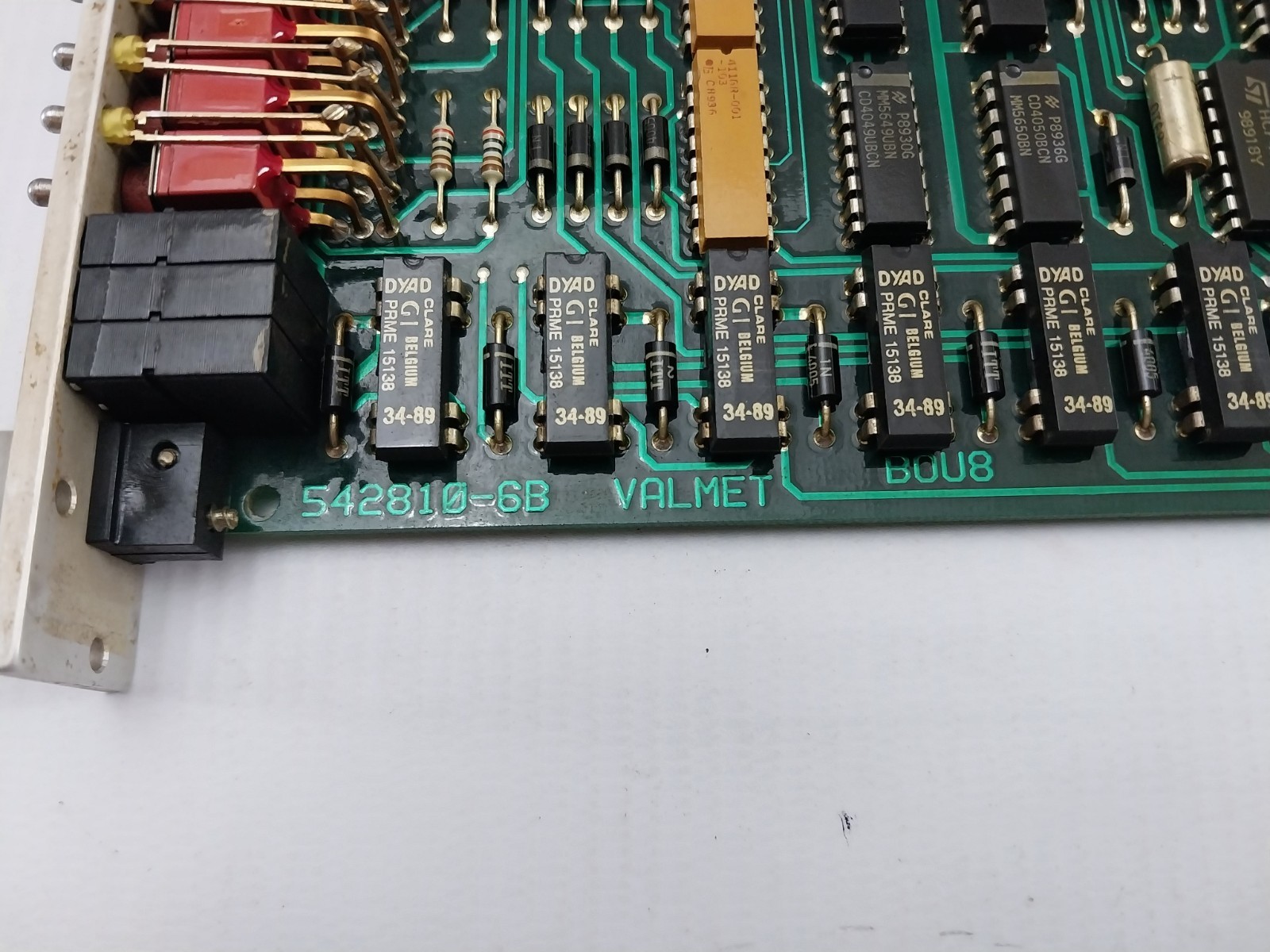 VALMET AUTOMATION BOU 8A Binary Output Unit 542810-6A, 542810-6B