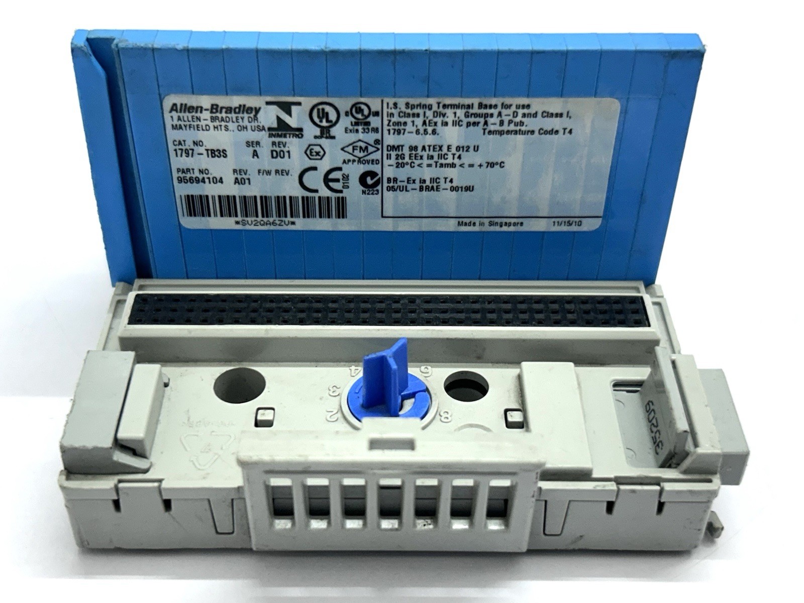 Allen Bradley 1797-OB4D /A Flex EX I/O Source Module + 1797-TB3S