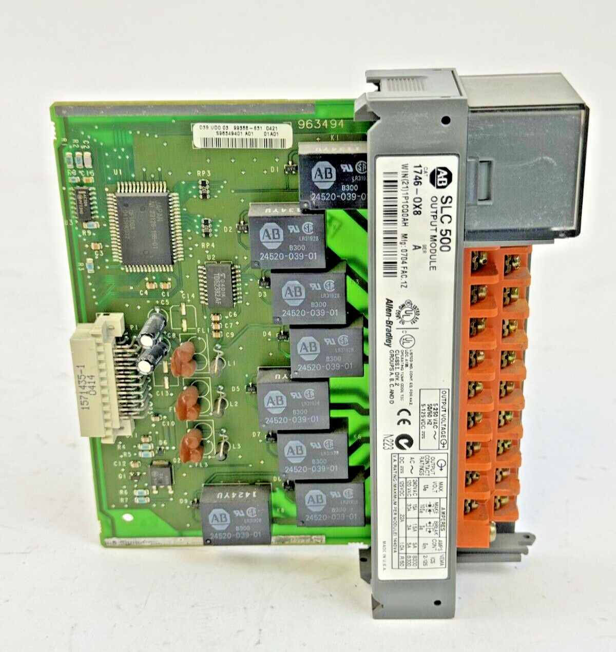 ALLEN-BRADLEY – 1746-OX8 SER A – SLC OUTPUT MODULE – 1746-0X8 **NO DOOR