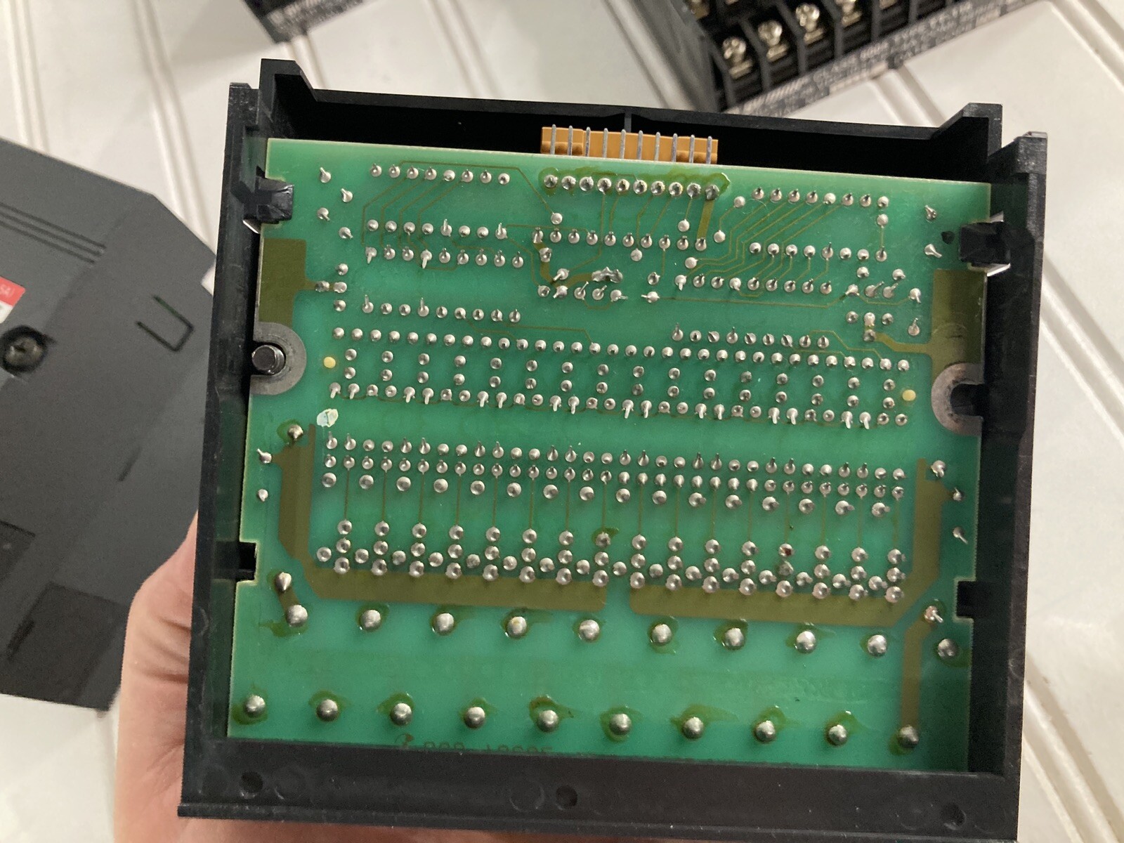 Square D Symax TT-116 8005 Series 12-28 VDC A1 Output Module Lot