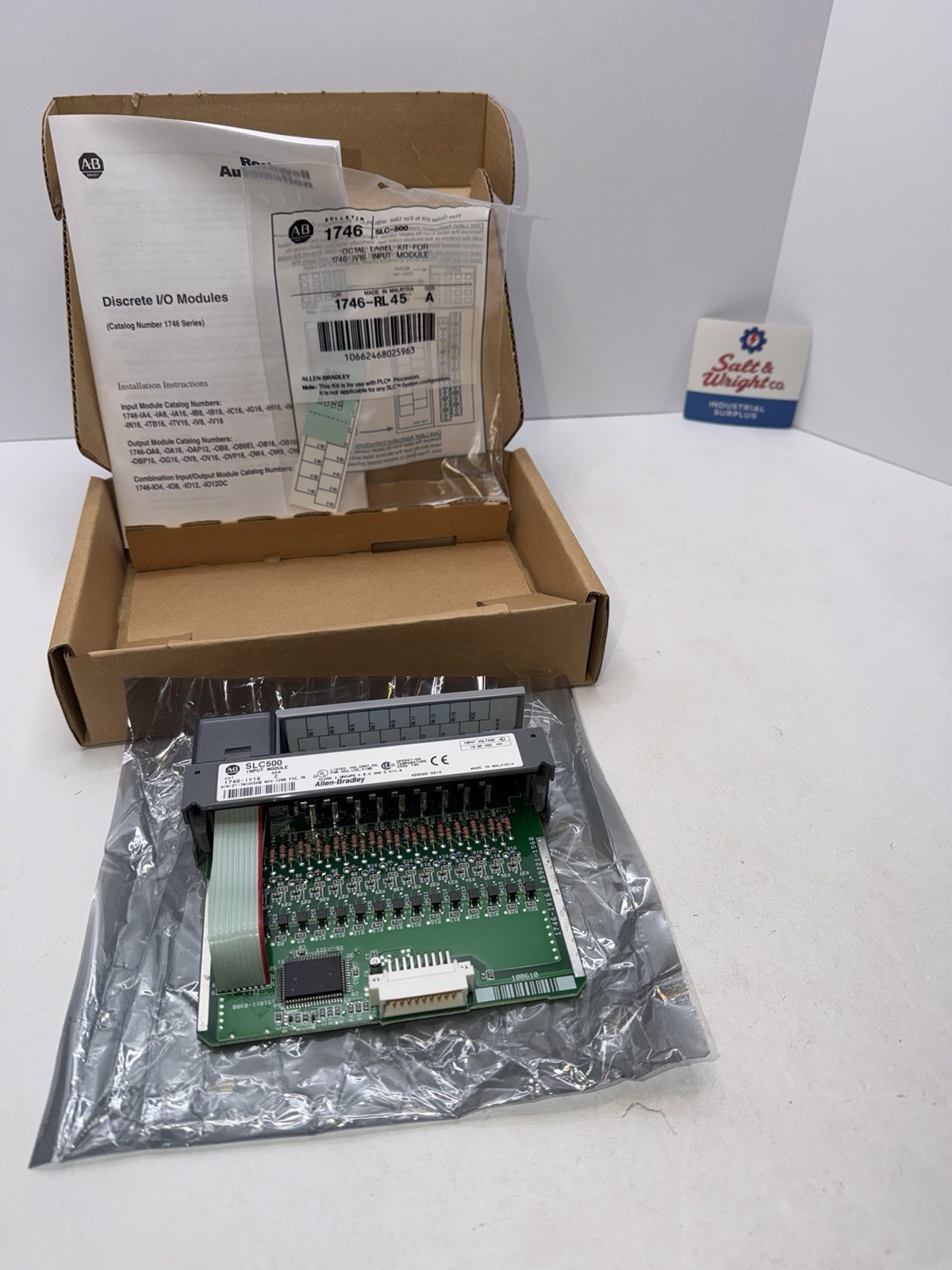 Allen-Bradley 1746-IV16 SLC 500 Input Module 10–30 VDC New Open Box