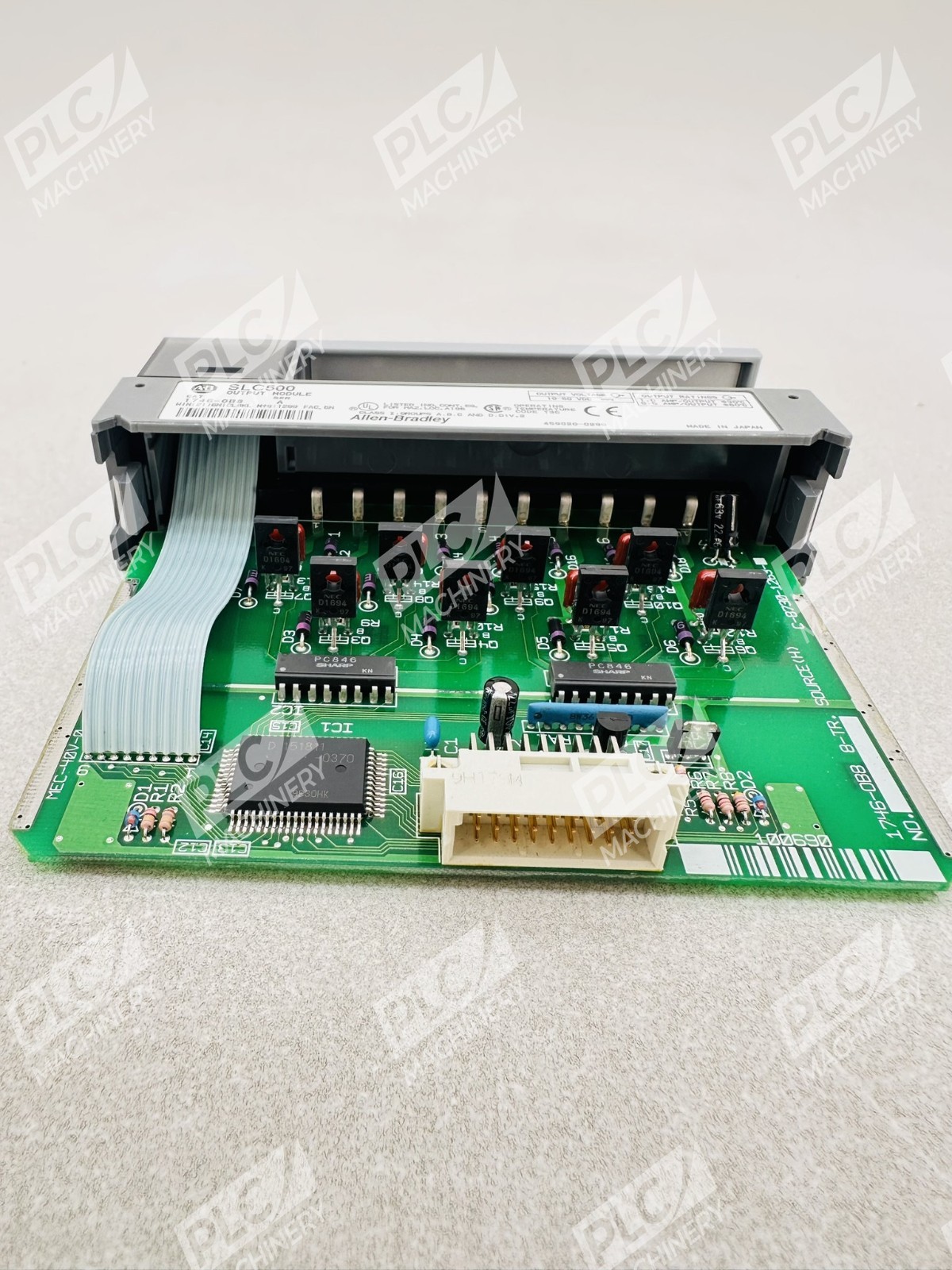 Allen Bradley 1746-OB8 Series A SLC500 Output Module