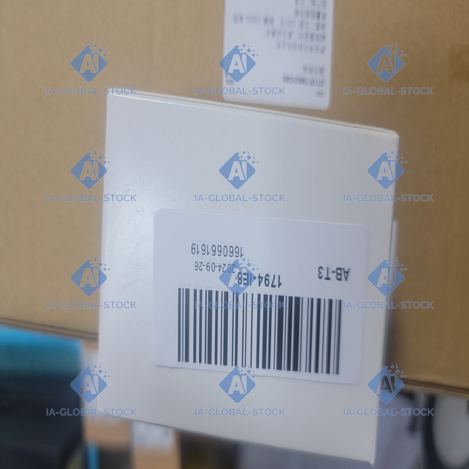 One unit Brand NEW Allen-Bradley For 1794-IE8 Warranty Included