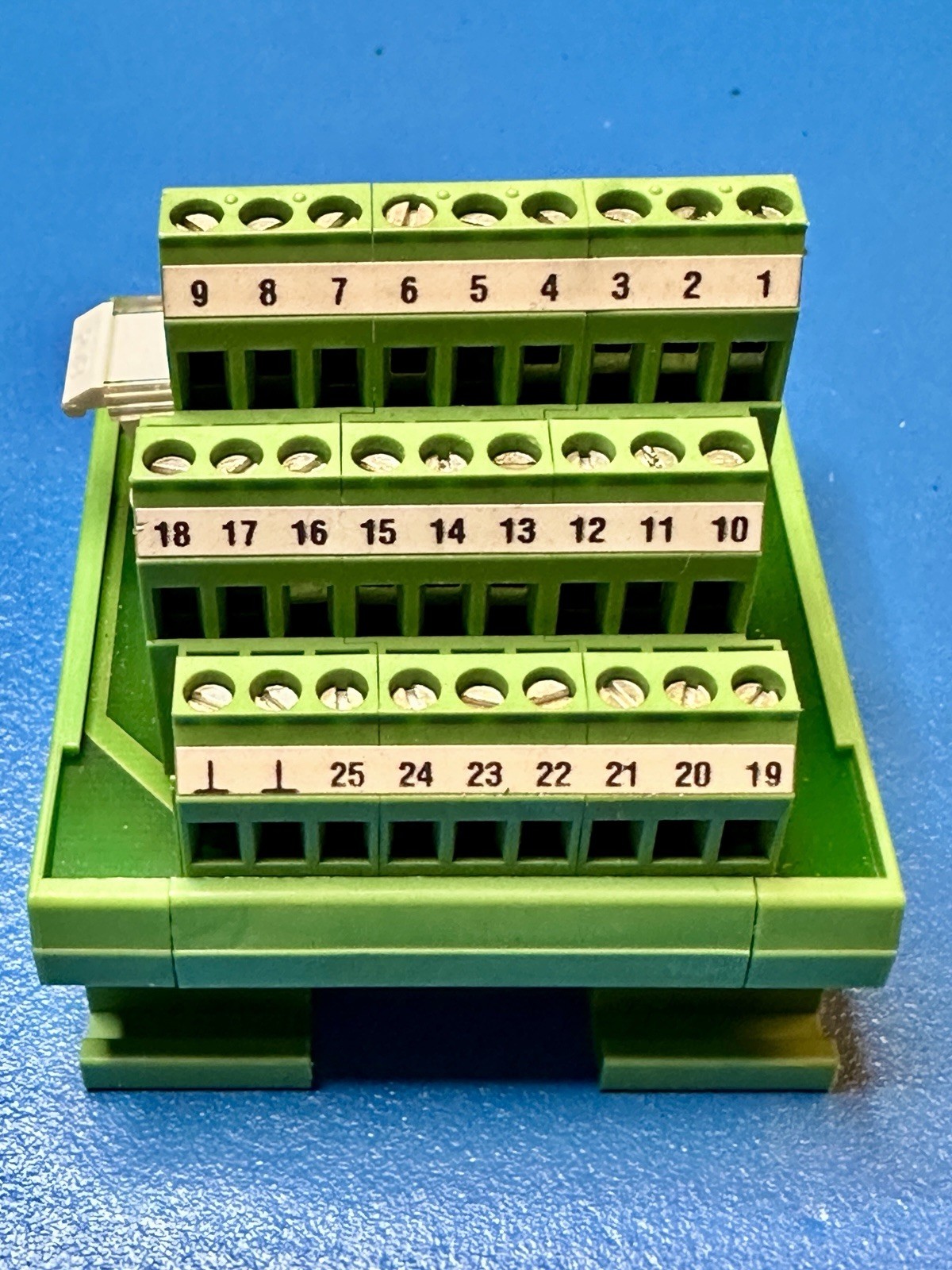 Phoenix Contact FLKM S-D25 SUB/B DIN Rail DB25 Breakout Interface Module 2294351