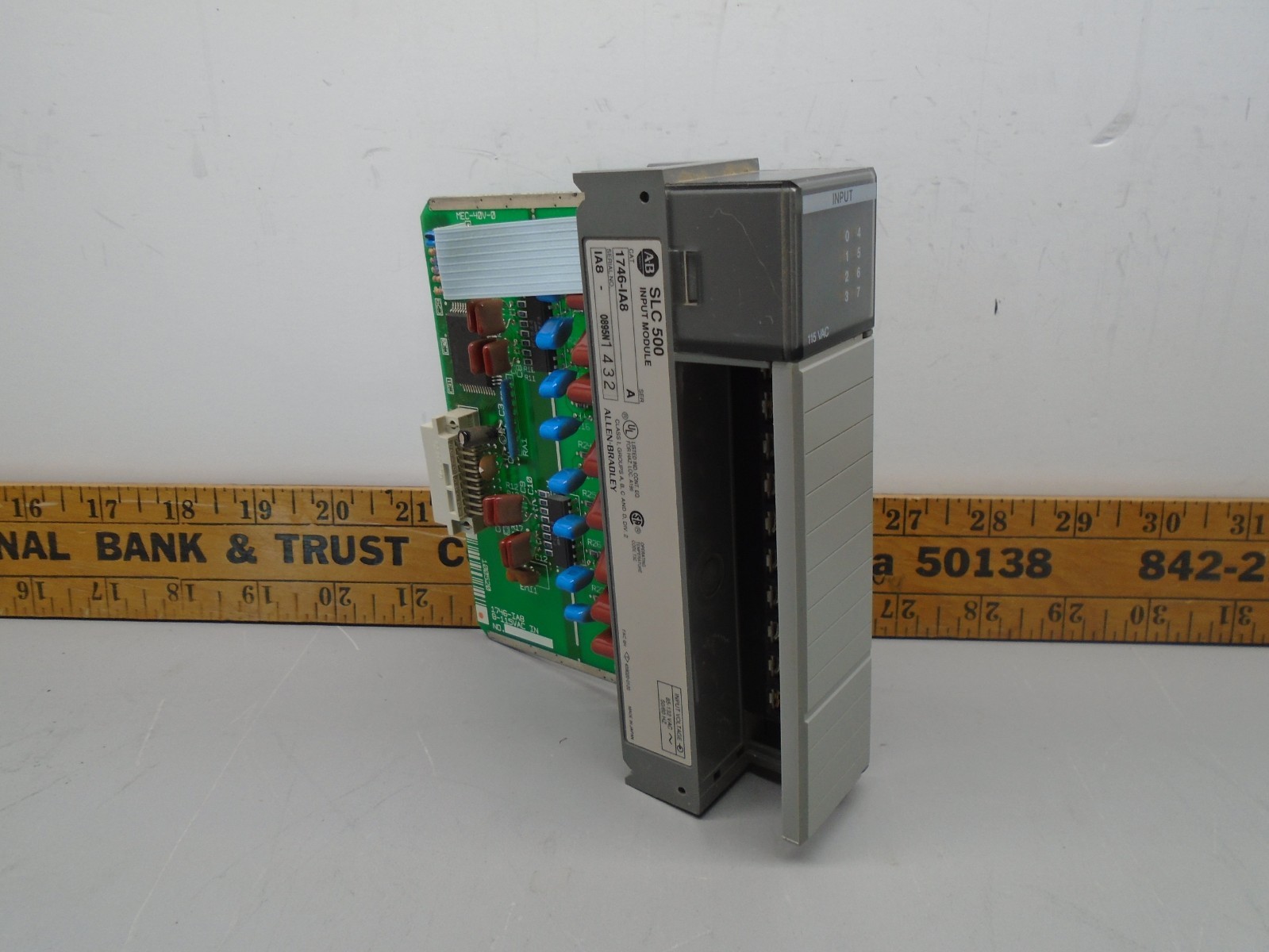 1746-IA8 Allen Bradley SLC 500 AC Input Module 1746-1A8 R68