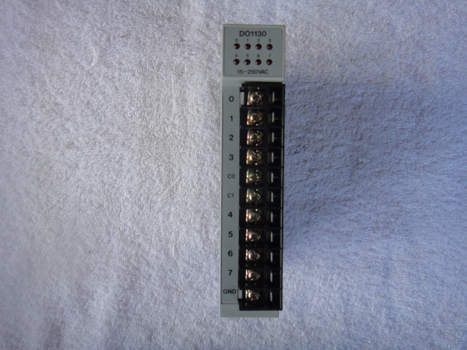 Gould DO1130 Output Module 15-250VAC DO-1130-000