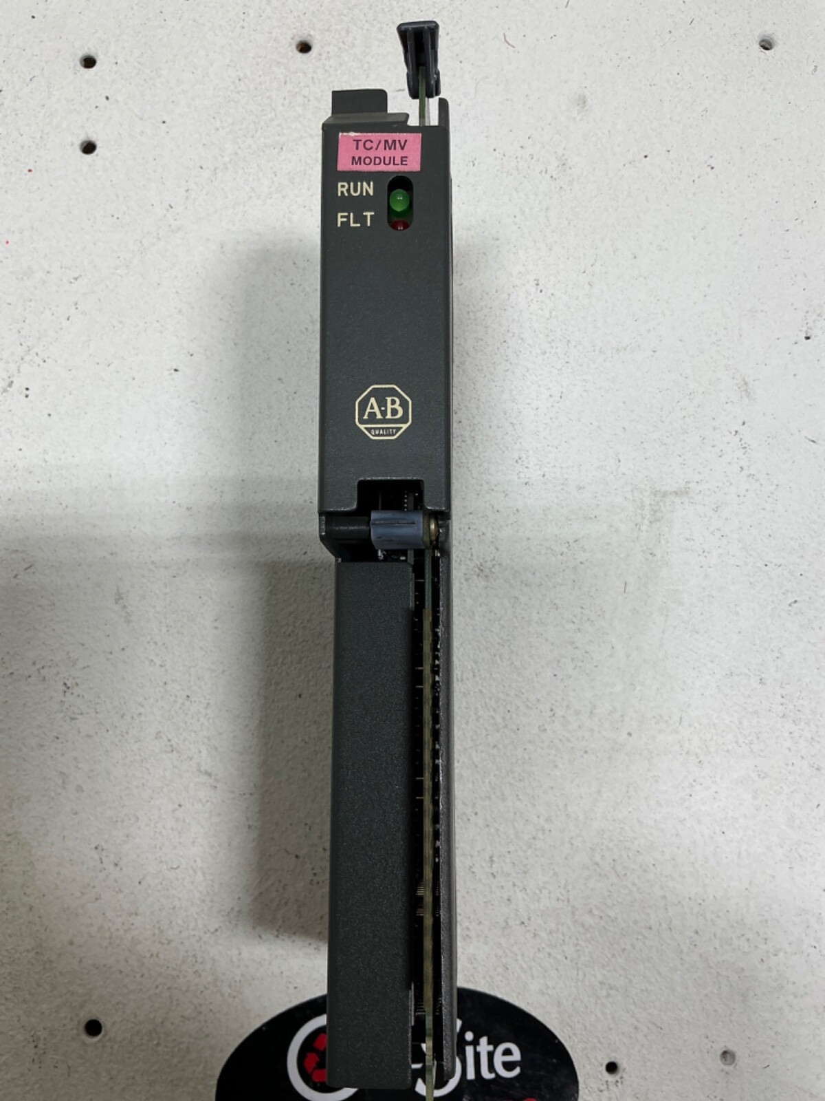 ALLEN-BRADLEY 1771-IXE SERIES B F/W REV B THERMOCOUPLE MILLIVOLT INPUT MODULE