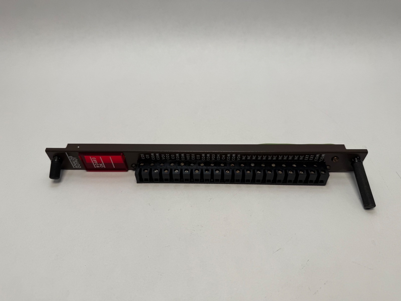 GE IC600BF942B Output Module Series Six IC600 BF 942 B