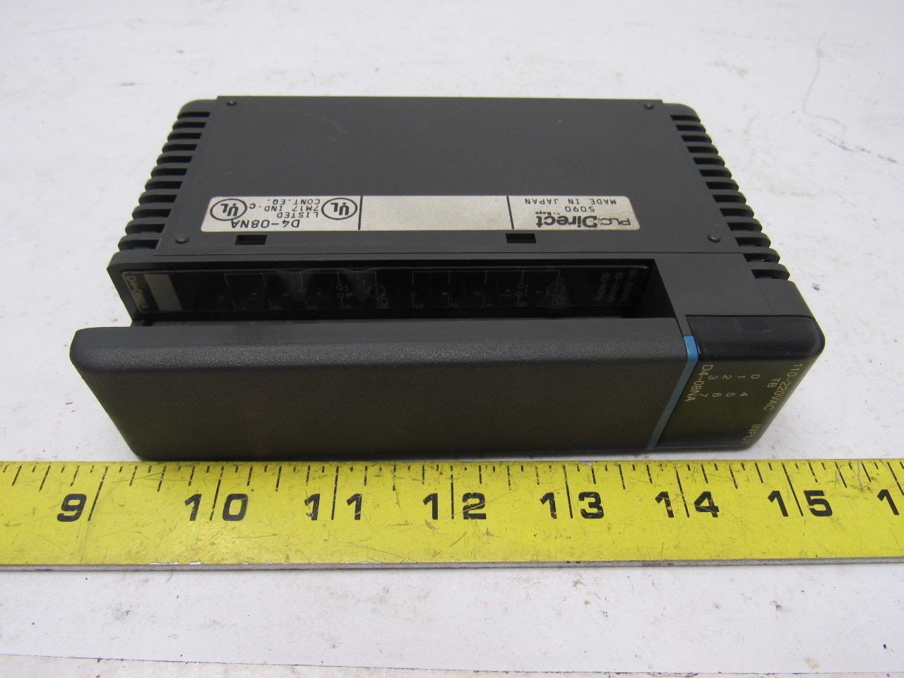 PLC Direct D4-08NA 8 Point Input Module 120-240V