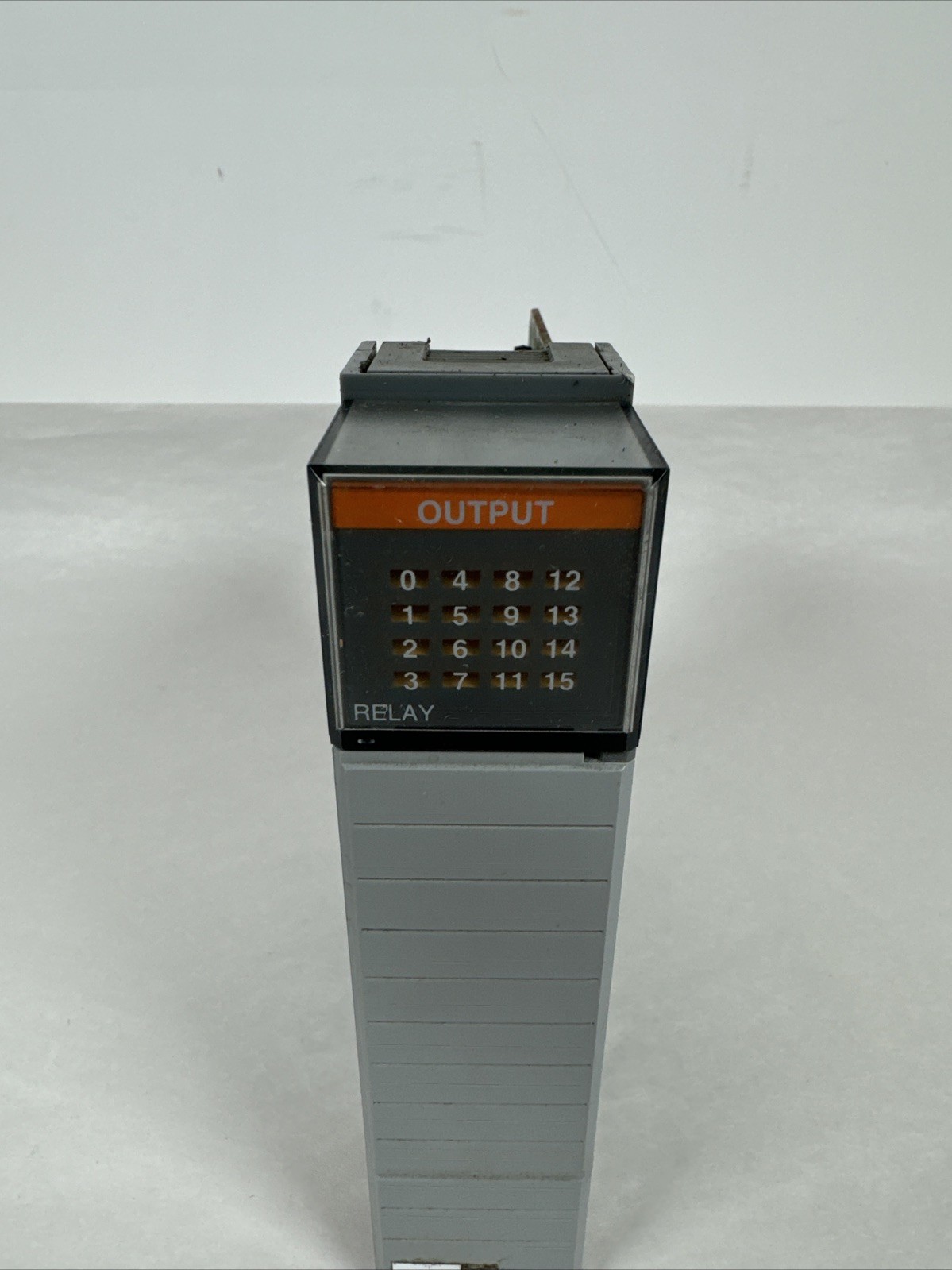 Allen Bradley 1746-OW16 Ser. C Output Module SLC 500 1746OW16