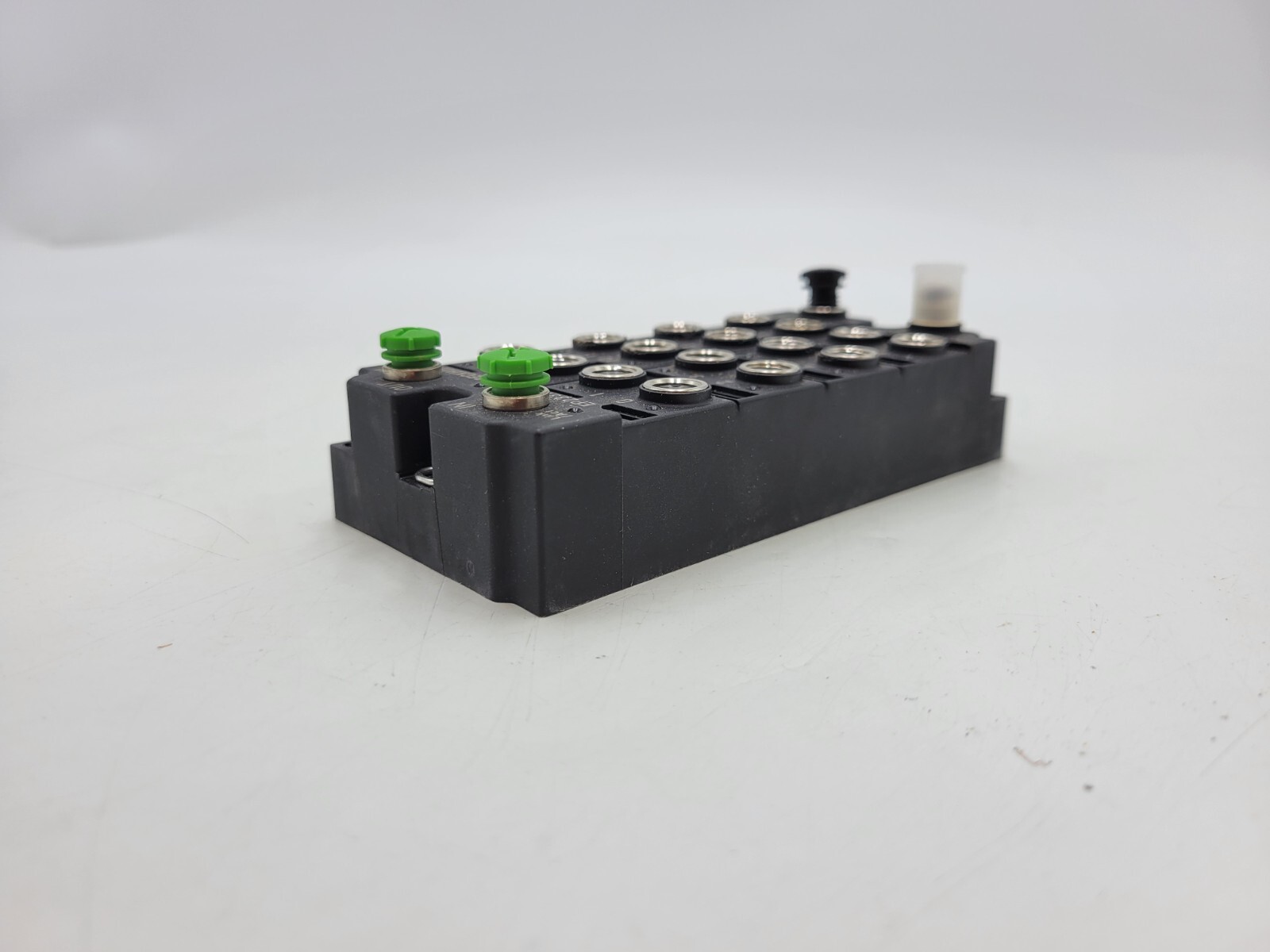 Beckhoff EP2339-0021 080096 EtherCAT Compact Box 16-Channel Digital M8 24 Volt
