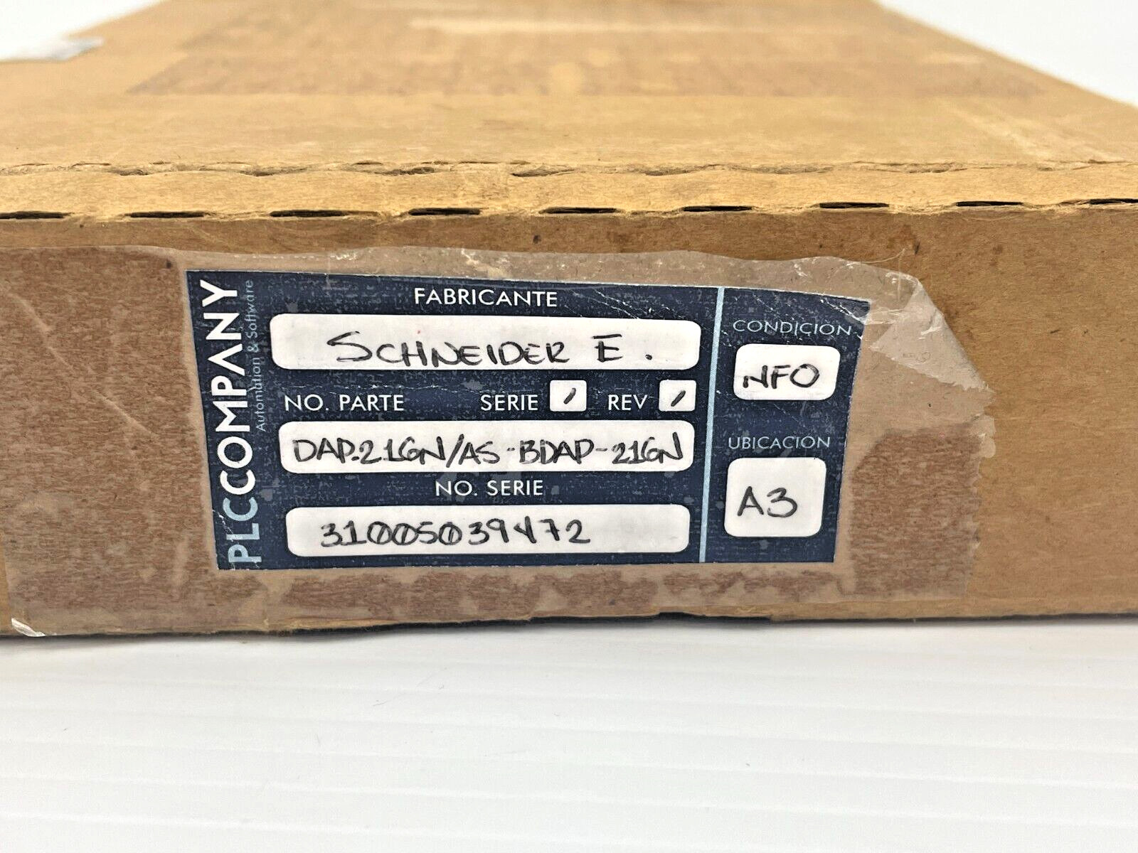 Schneider DAP216N/AS-BDAP-216N TSX Compact Output Module, 24 VDC