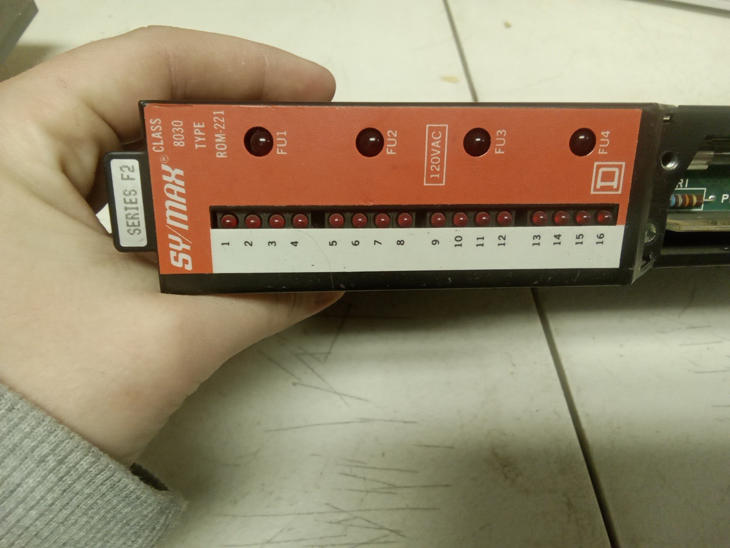 Square D 30619-502-50 Series F2 Class 8030 Type ROM-221 Input Module