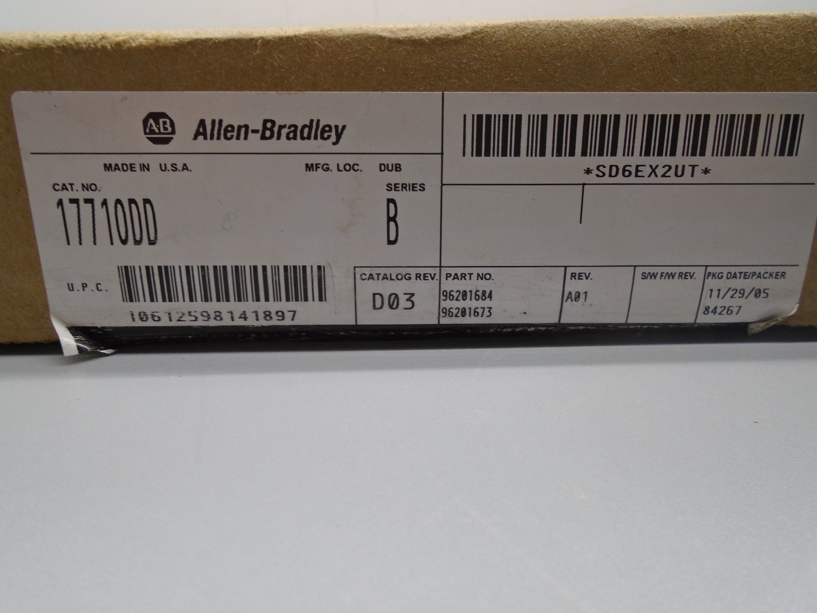 New Old Stock Allen Bradley 1771-ODD /B PLC 5 AC Output Module 1771-0DD N120