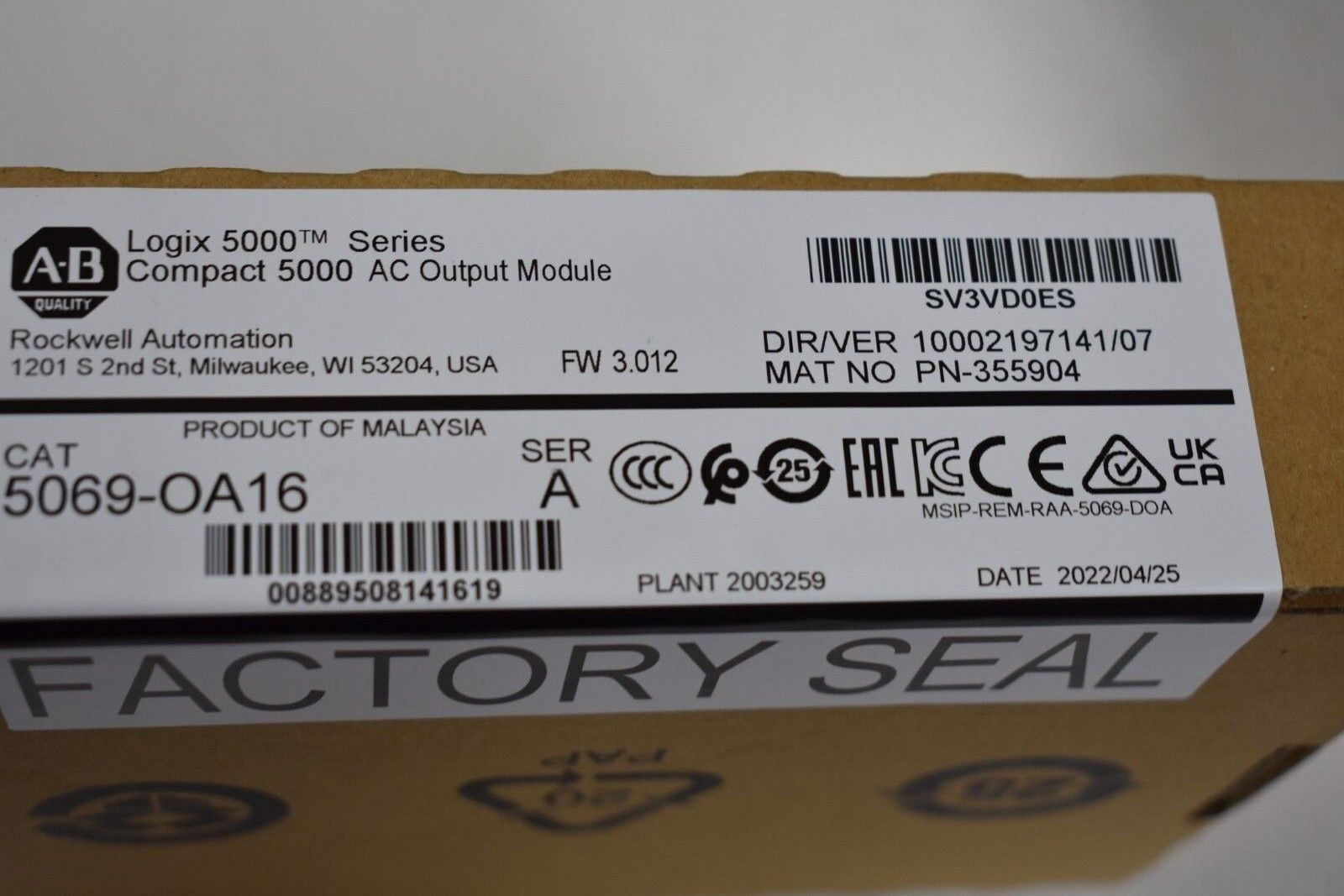 Compact Logix 5000 AC Output Module 1 Year Warranty Sealed in Box 5069-OA16