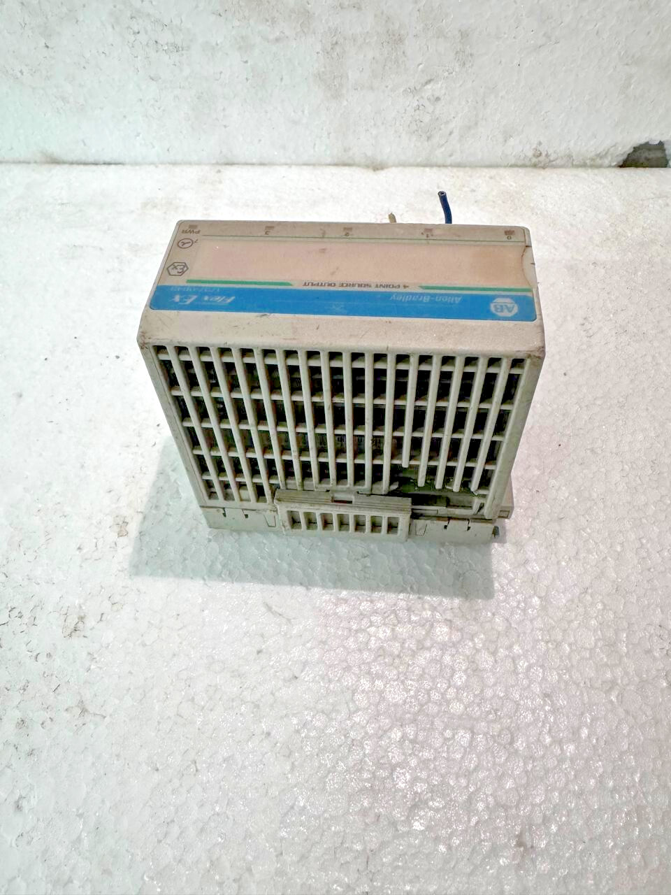 Flex 1797-ob4d ser.a rev e01 4 allen bradley POIN SOURCE OUPUT FAST SHPPING