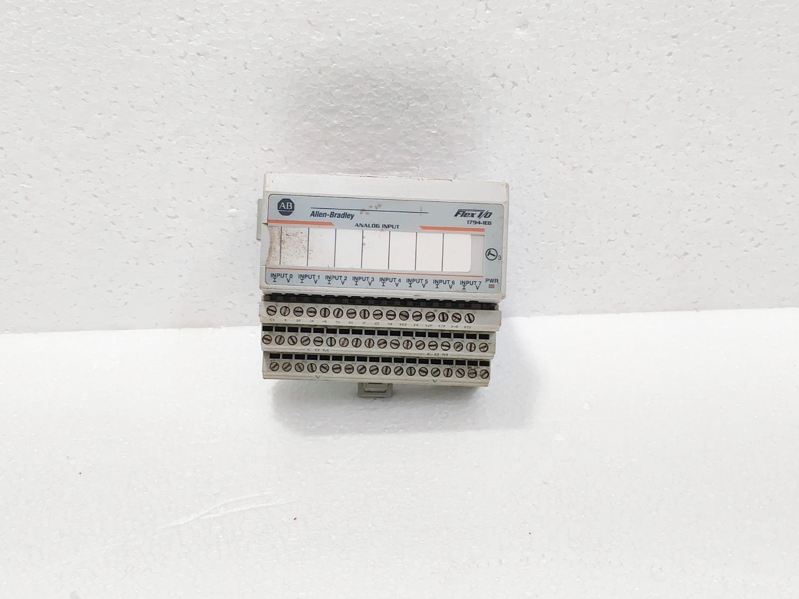 Allen Bradley 1794-IE8 Ser B With 1794-TB3/A Flex 8 Point Analog Input Module