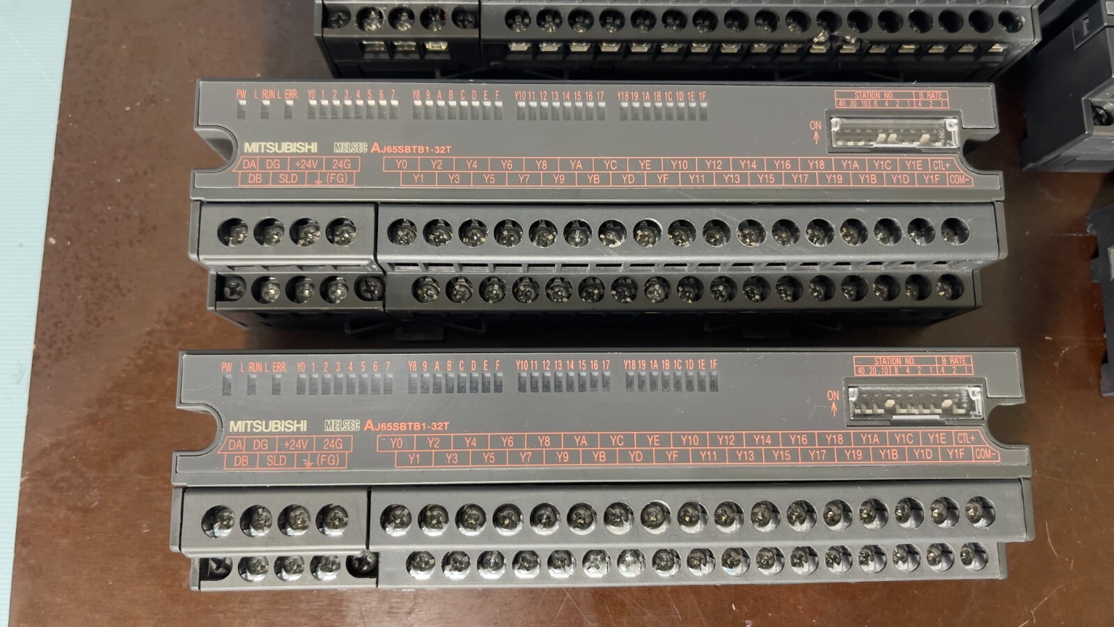 Lot of 7 Mitsubishi 3, AJ65SBTB1-32D/ 3, AJ65SBTB1-32T & 2 AJ65SBTB1-32DT MELSEC