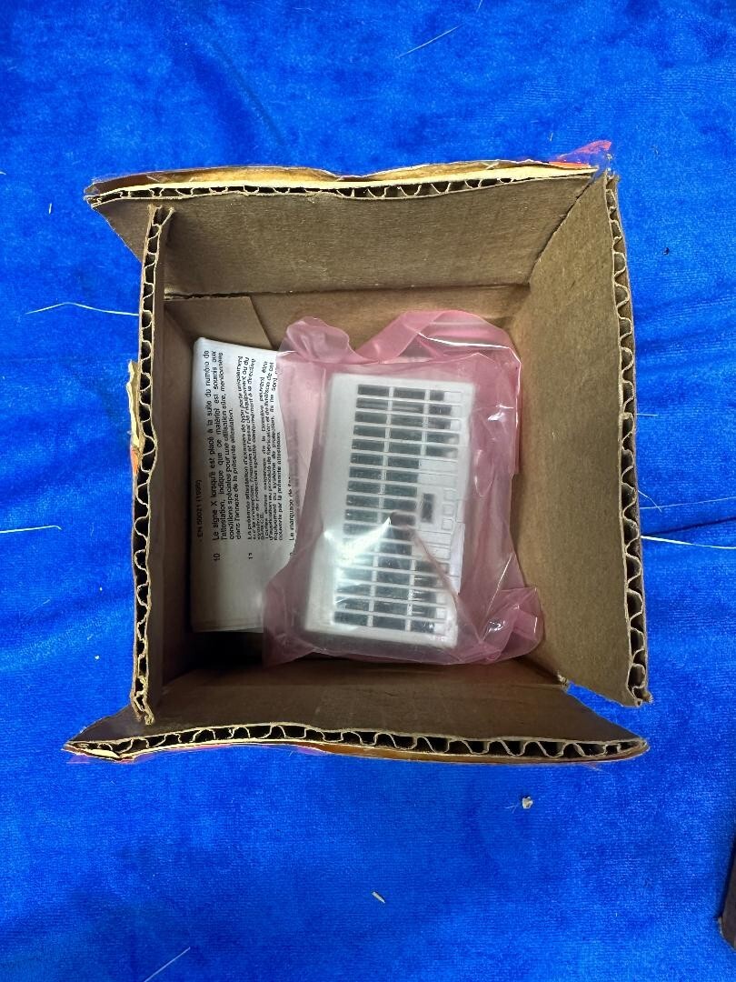 Solar Caterpillar 1051931-13 Flex Input Module ** NEW Open Box** 1794-IB10XOB6