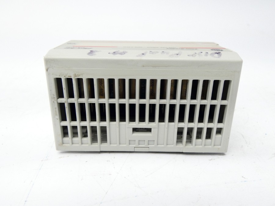 INDUSTRIAL SPARE PART 1794-IA8I SER. A REV. C01 120VAC UNMP