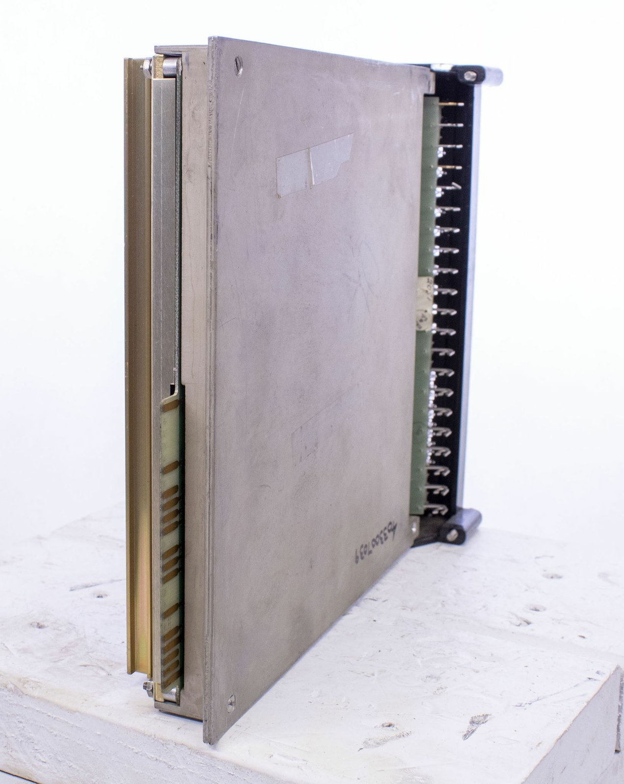 Modicon Input Output Module B460