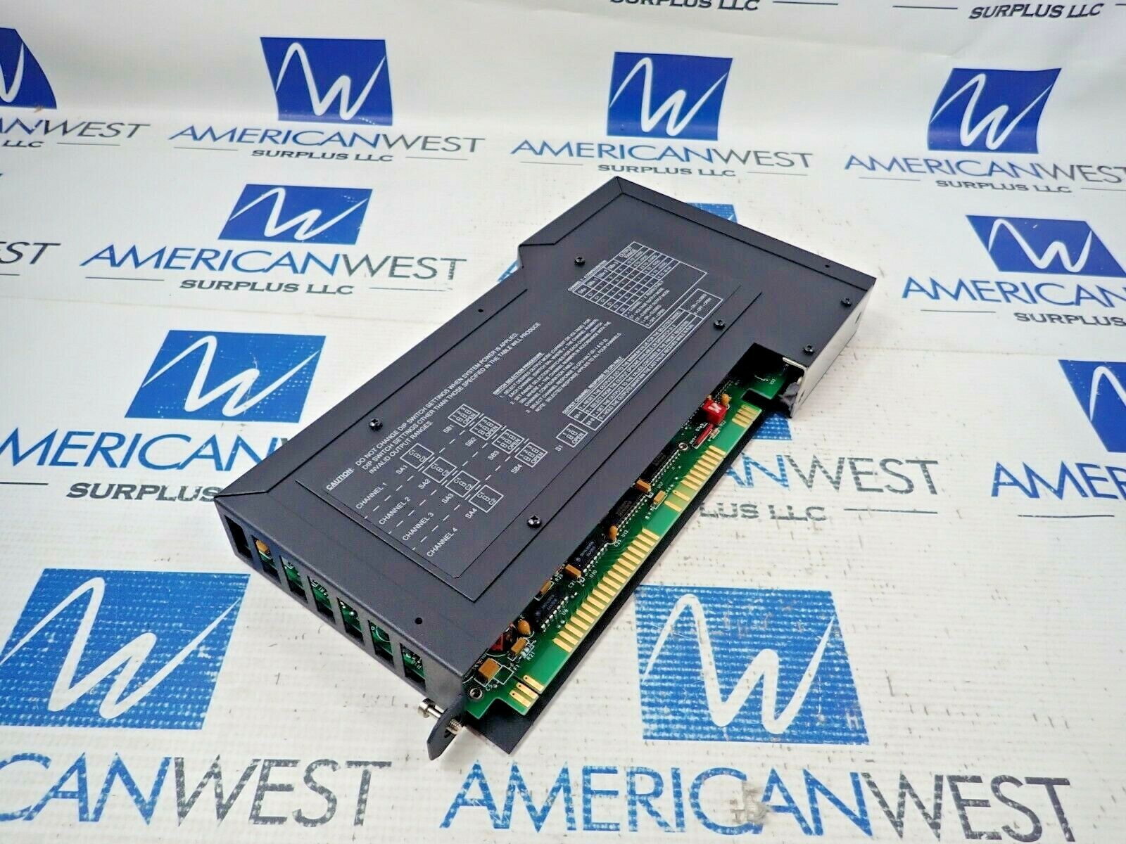 NEW SQUARE D 8030 ROM122 SY/MAX 4 POINT ISOLATED ANALOG OUTPUT MODULE