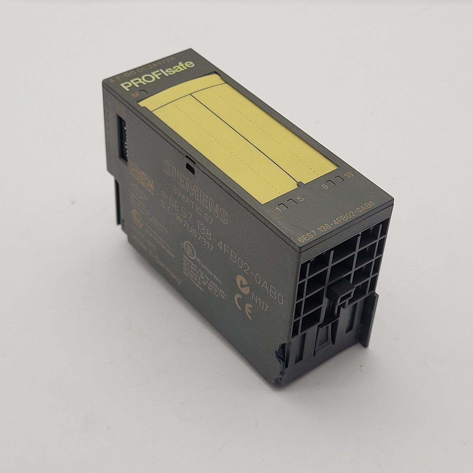 Siemens 6ES7 138-4FB02-0AB0 Output Module, 4 F-DO DC24V/2A – USED