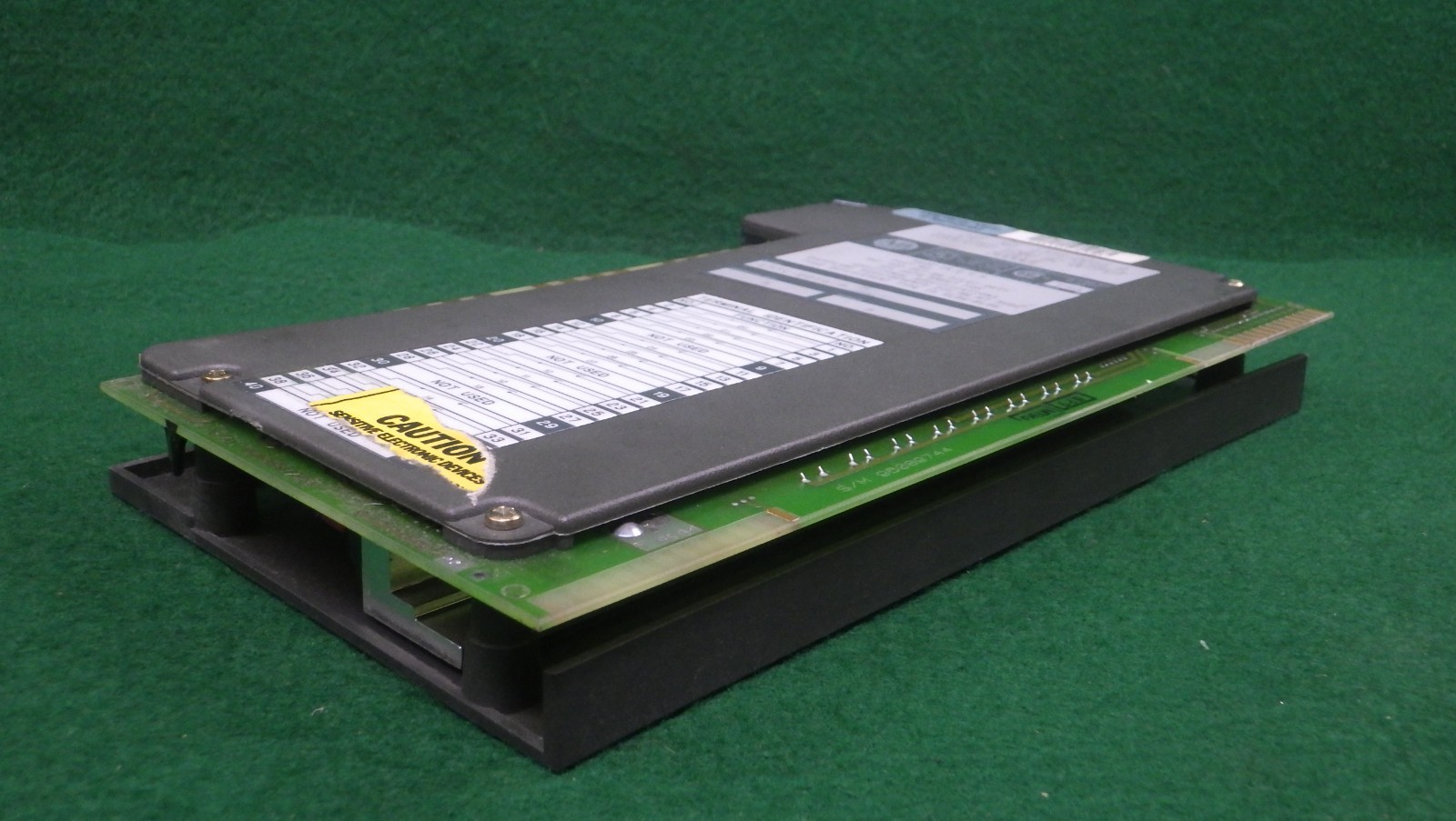 Allen Bradley 1771-OD16 A Isolated 120V AC Output Module 0D16
