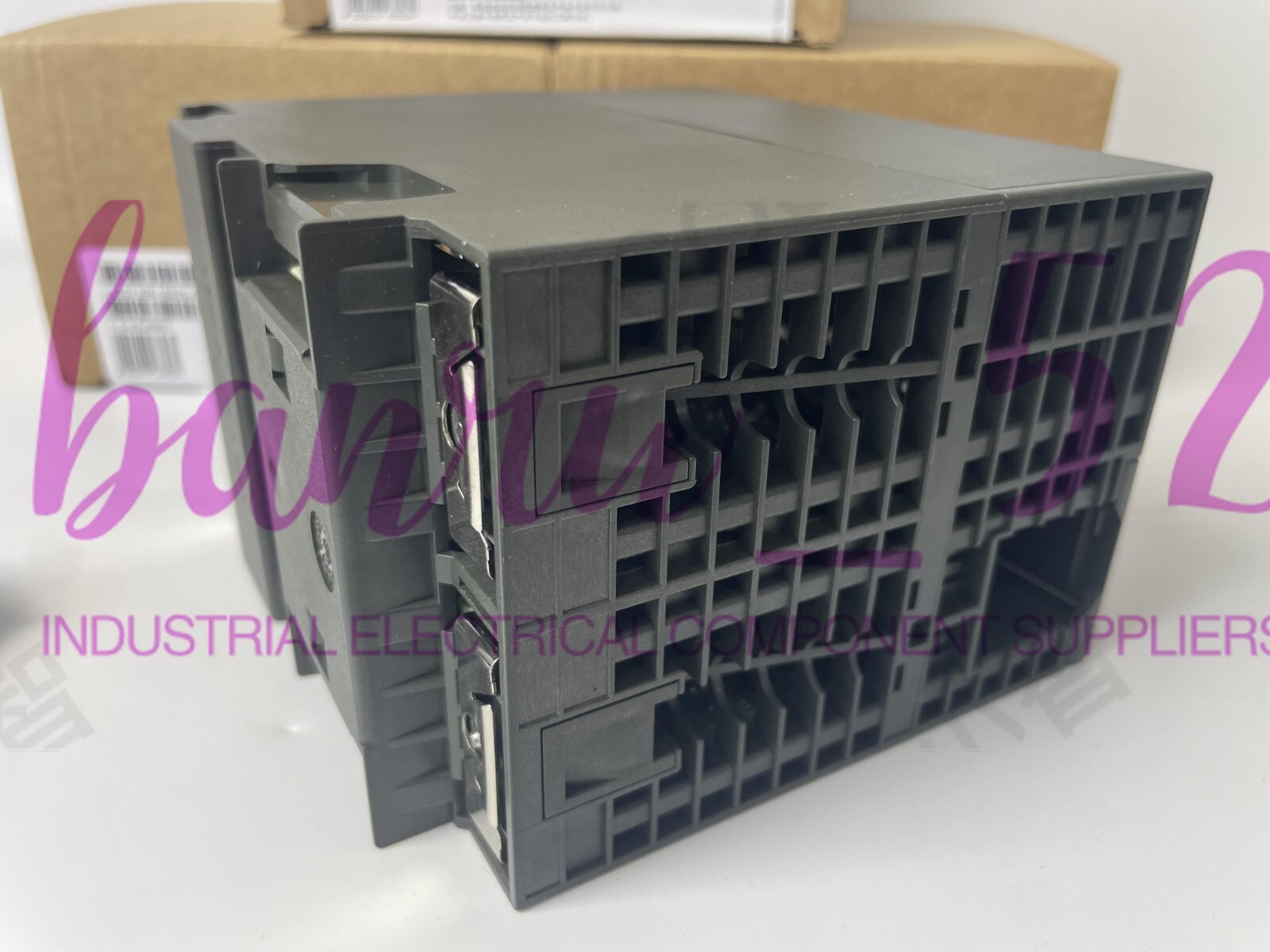 New Siemens 6ES7326-1BK02-0AB0 6ES7 326-1BK02-0AB0 module with box