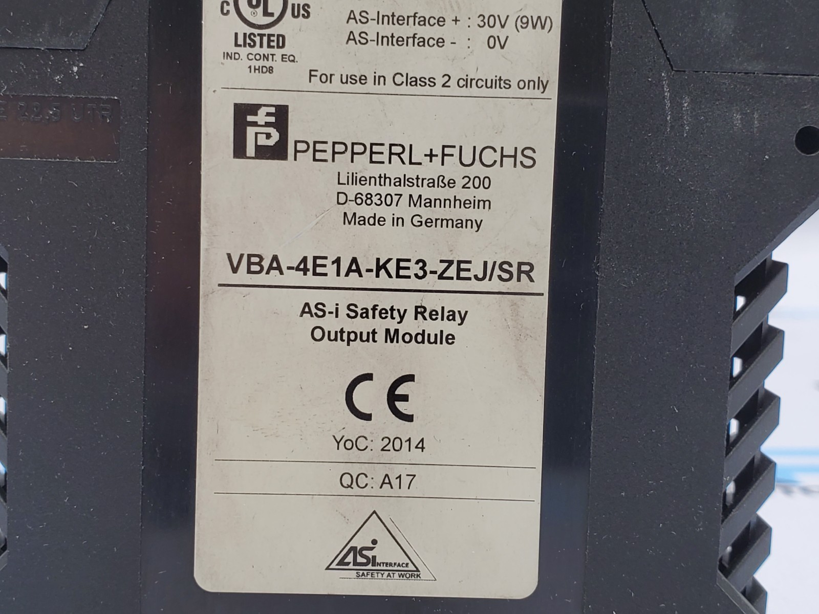 Pepperl+Fuchs VBA-4E1A-KE3-ZEJ/SR Output Module