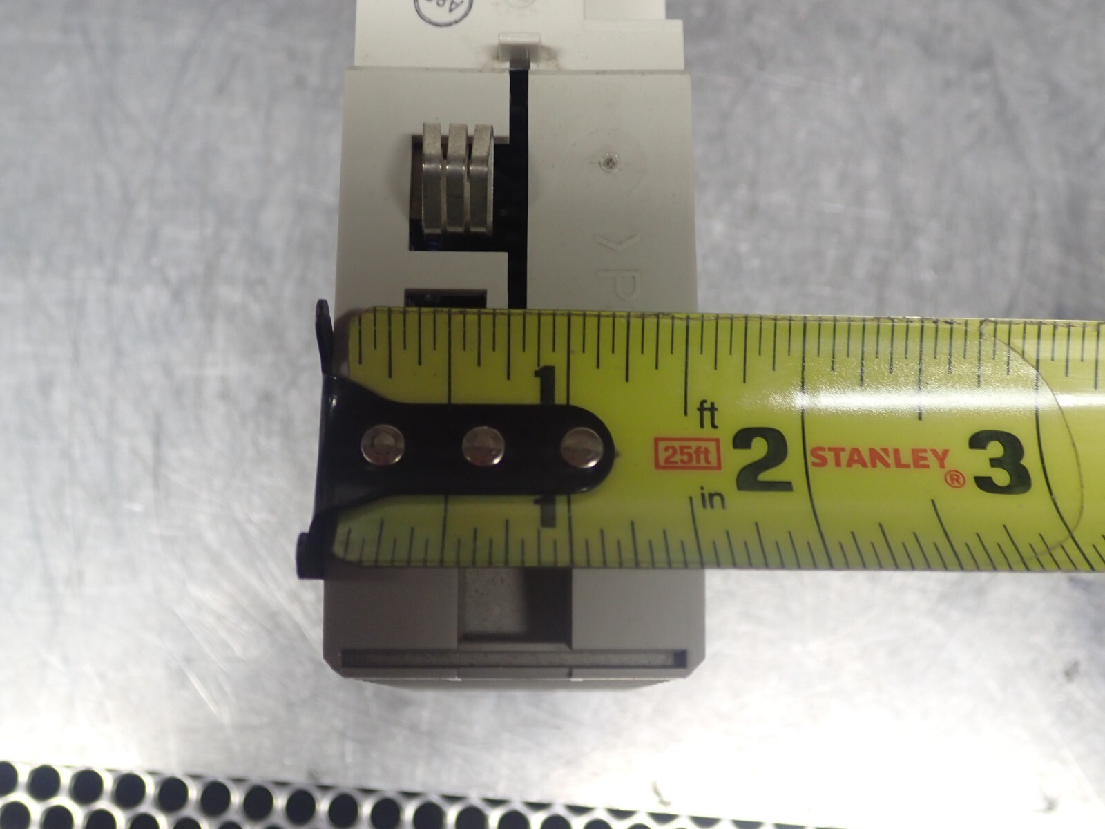 Schneider Automation DAP 216N/AS-BDAP-216N 2X8 24VDC Out 0.5A Used With Warranty