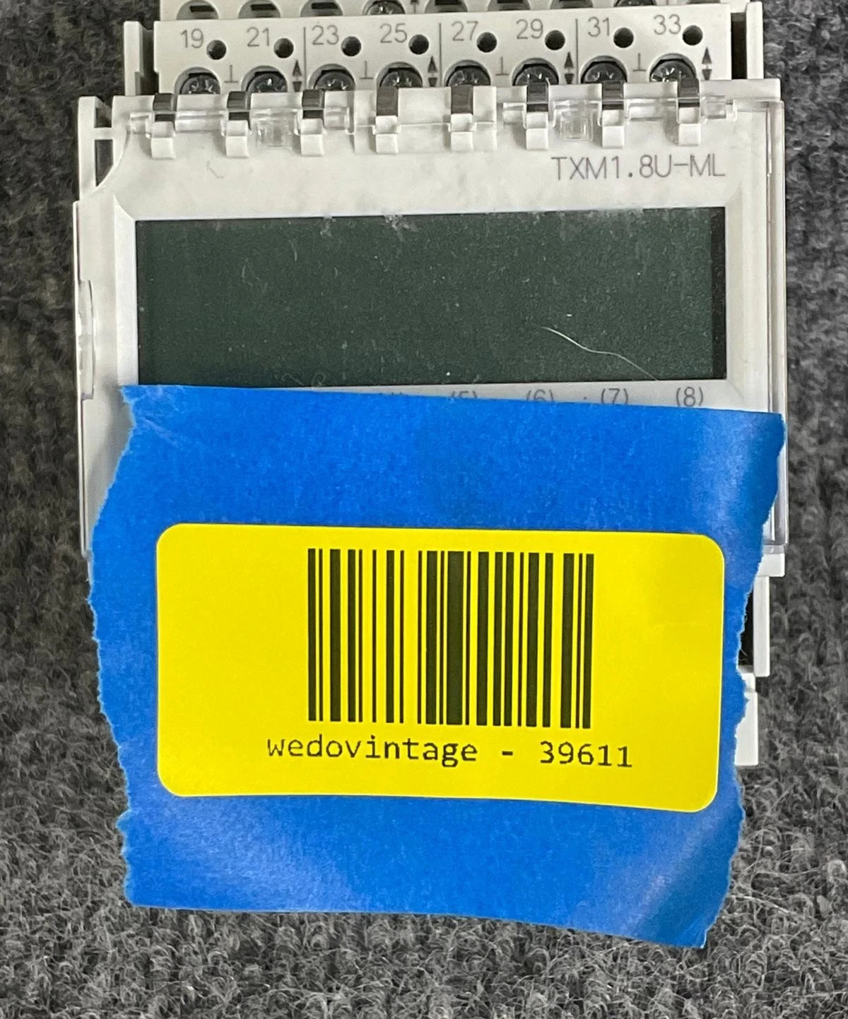 Seimens TXM1.8U-ML General Universal 8-Point Input/Output LCD Display – Tested