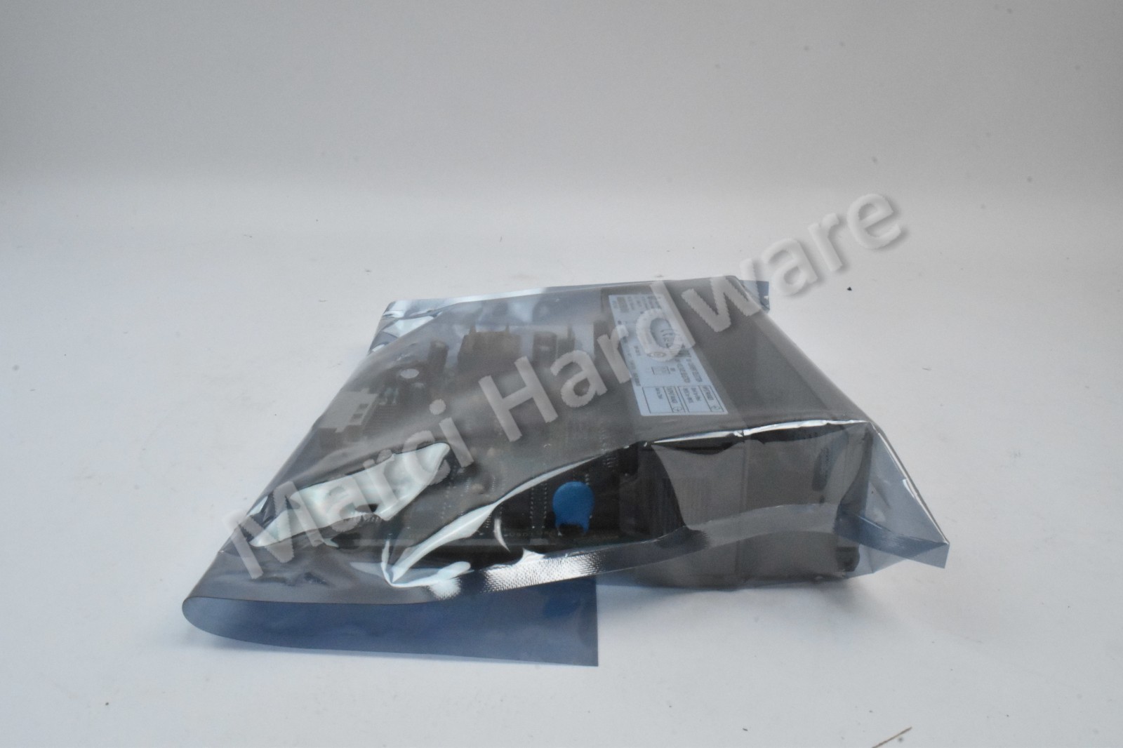 Original Box Allen Bradley 1746-NIO4I Ser A High Resolution Analog 2-In/2-Out