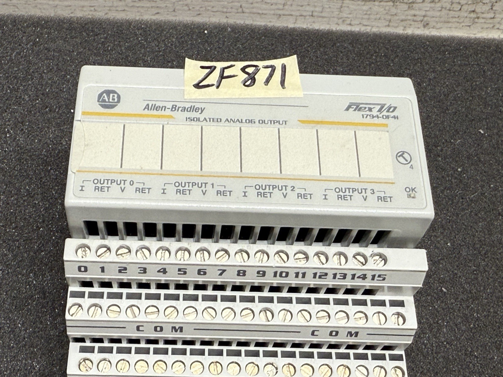 Allen Bradley 1794-OF41 Flex I/O Analog Output & 1794-TB3 Terminal Block Nice