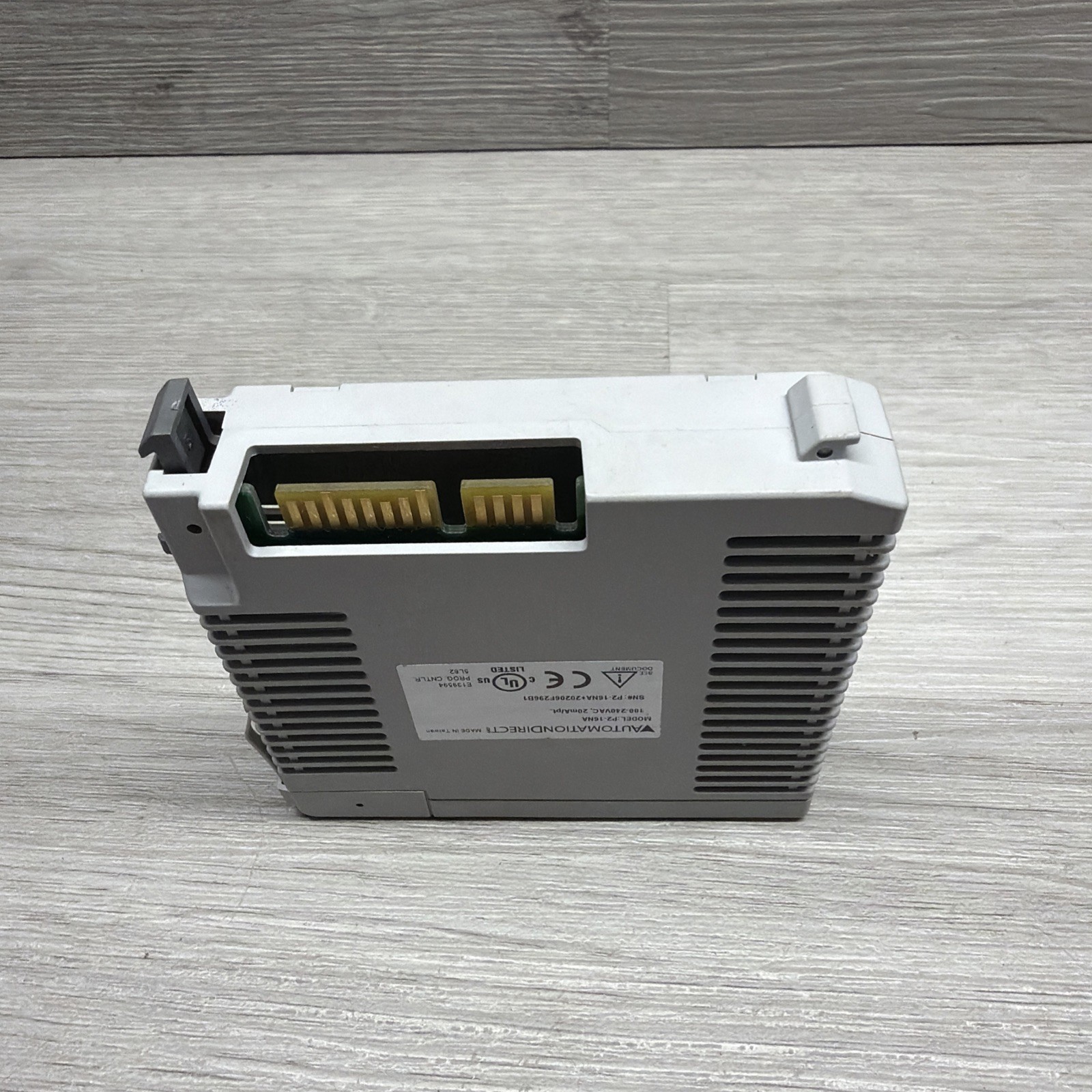 Automation Direct P2-16NA Discrete AC Input Module, 16 Point, READ DESCRIPTION