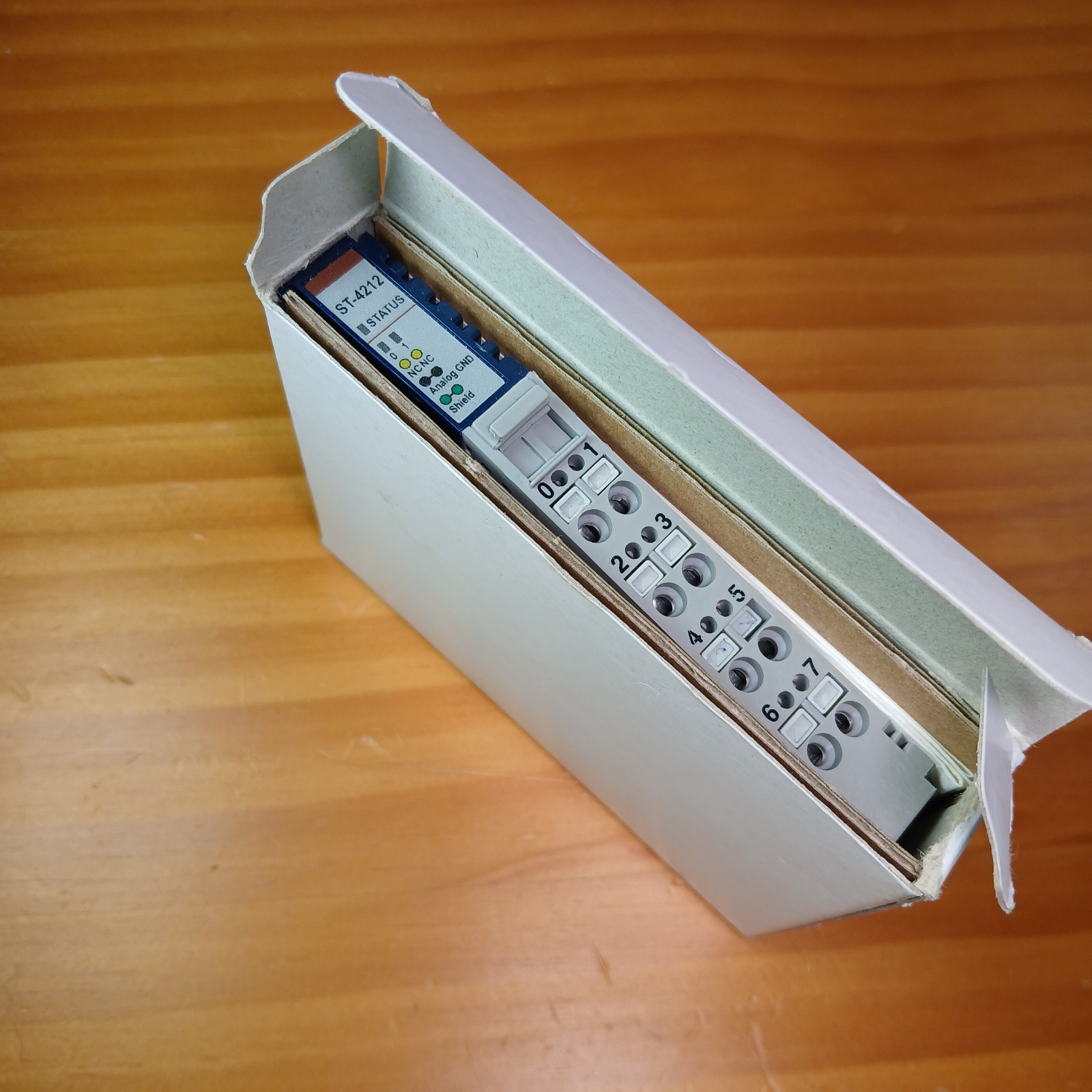 Crevis ST-4212-AA Analog Output Module 2-Ch 4-20 mA 12-Bit NIB (A)