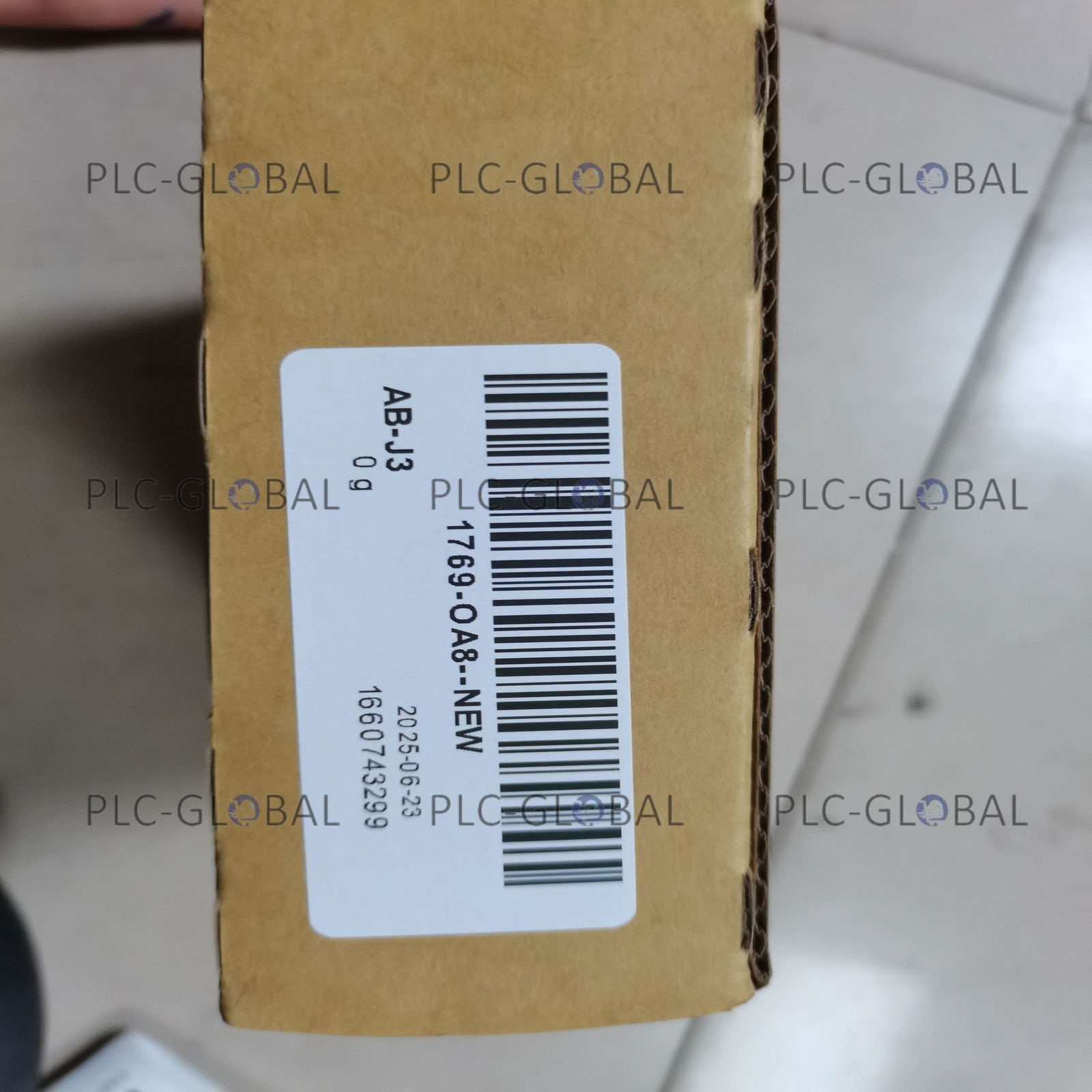 1PC Fast shipping NEW Allen-Bradley 1769-OA8 Real US stock