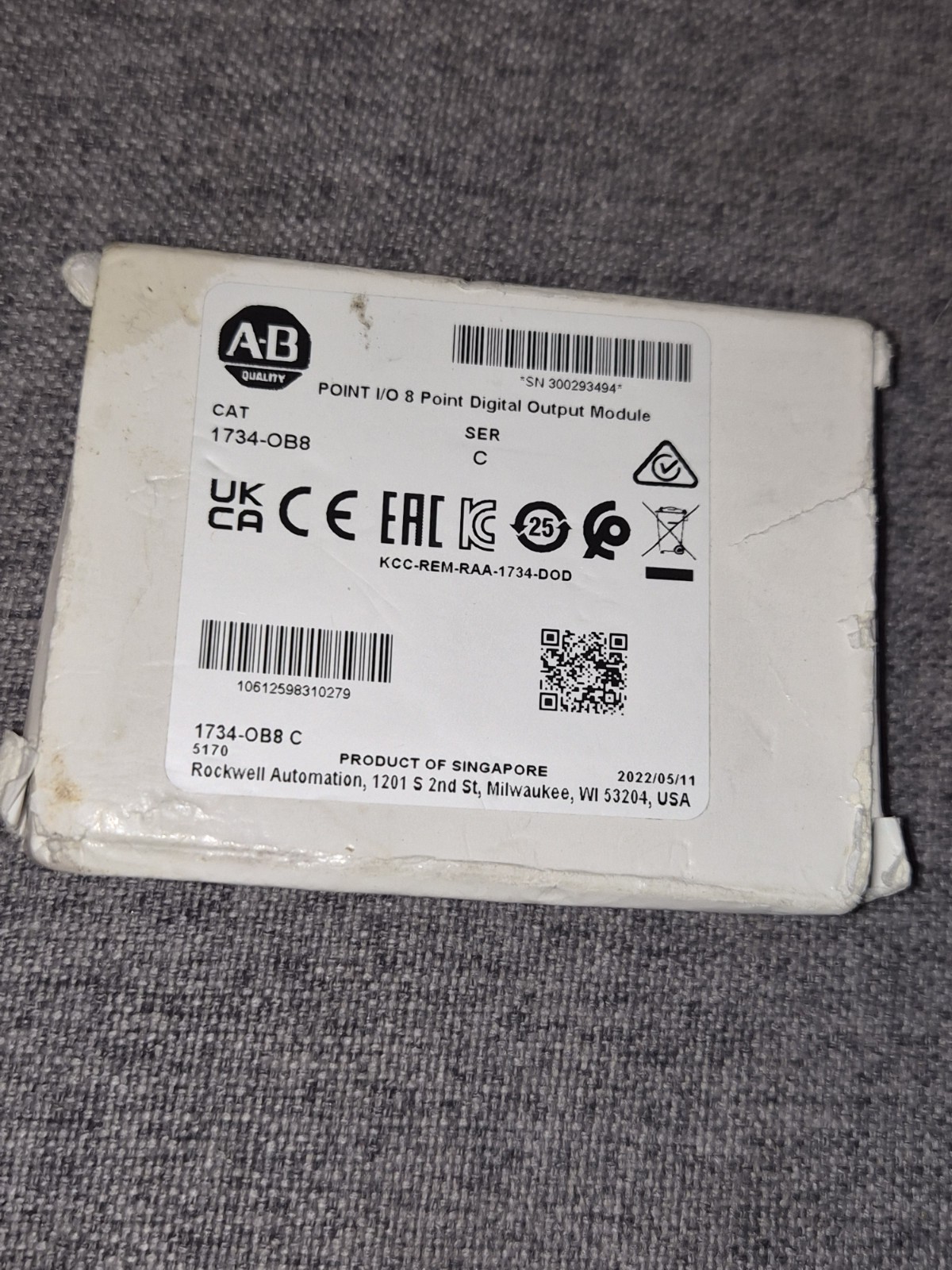 Allen Bradley 1734-OB8 Ser. C Point I/O 8-Point Digital Output Module NEW IN BOX