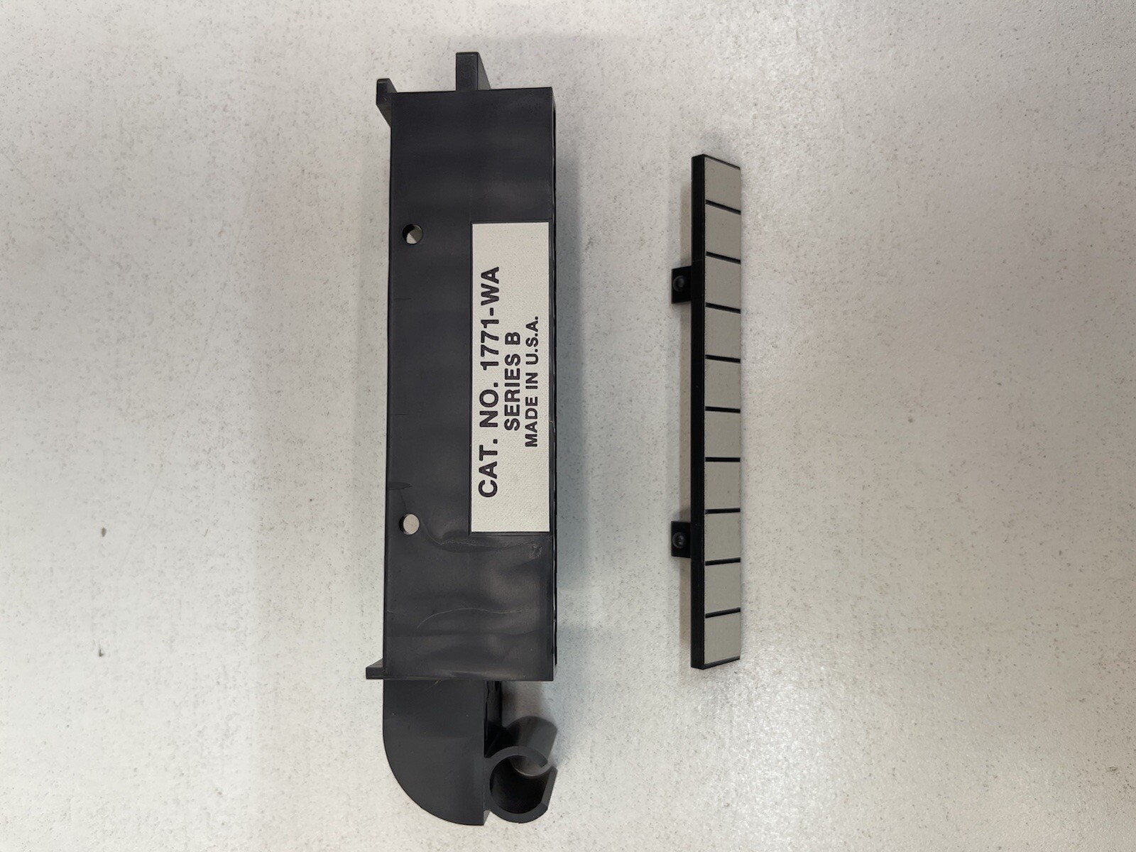 Allen Bradley 1771-OB Ser. B Ouput Module 12-24VDC
