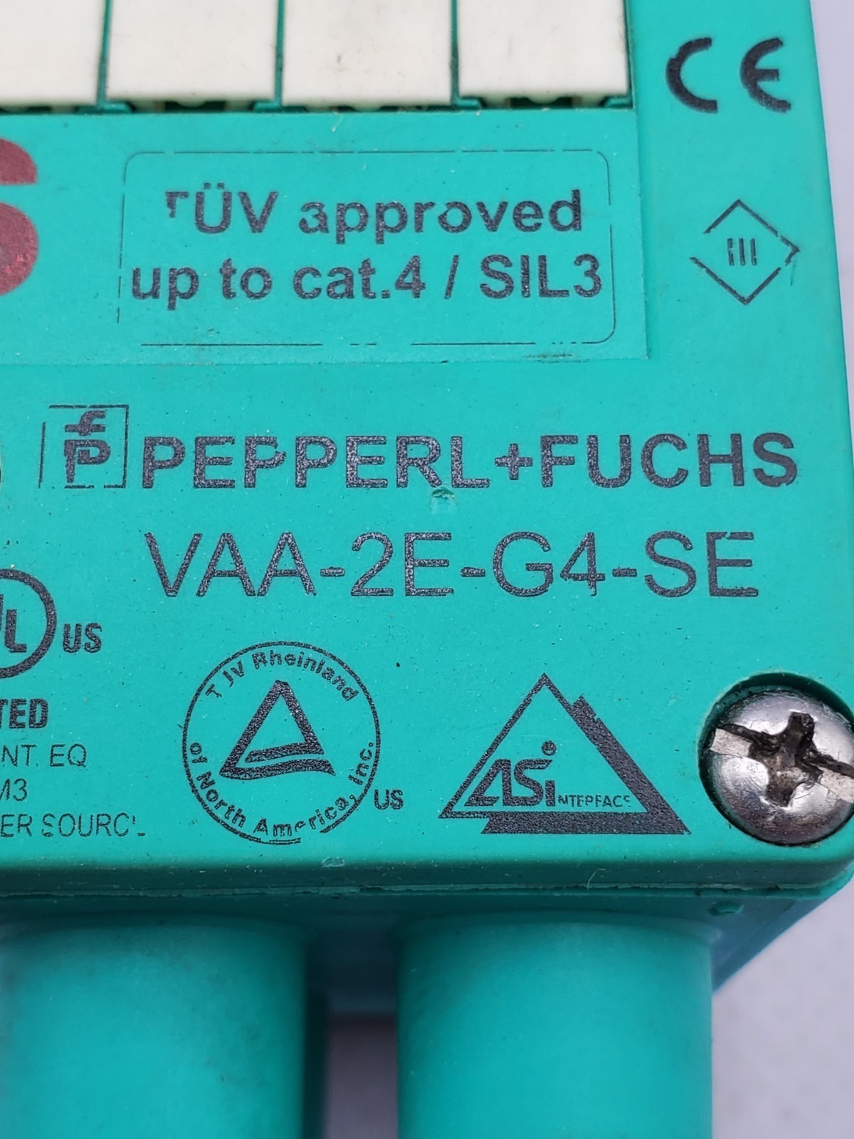PEPPERL+FUCHS VAA-2E-G4-SE Safety Module