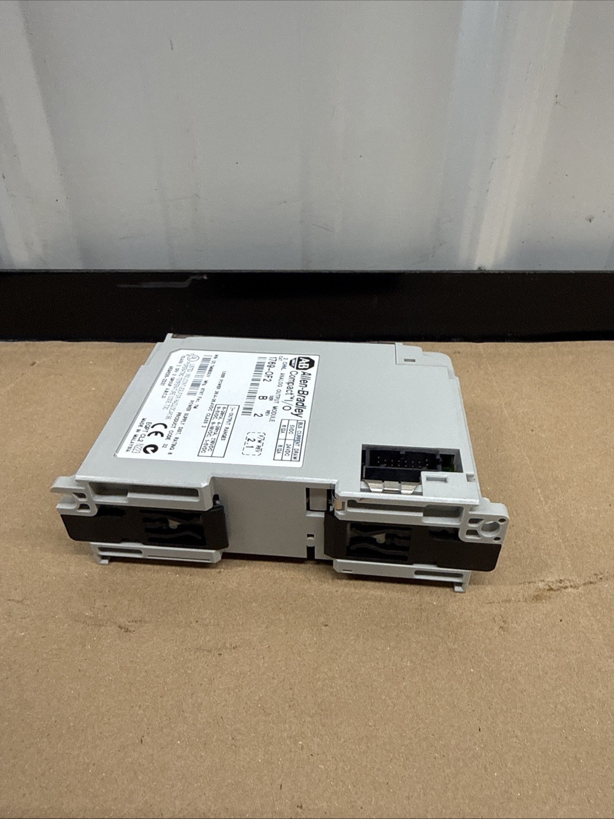 Allen Bradley 1769-OF2 Series B Compact I/O 2CH Analog Output Module